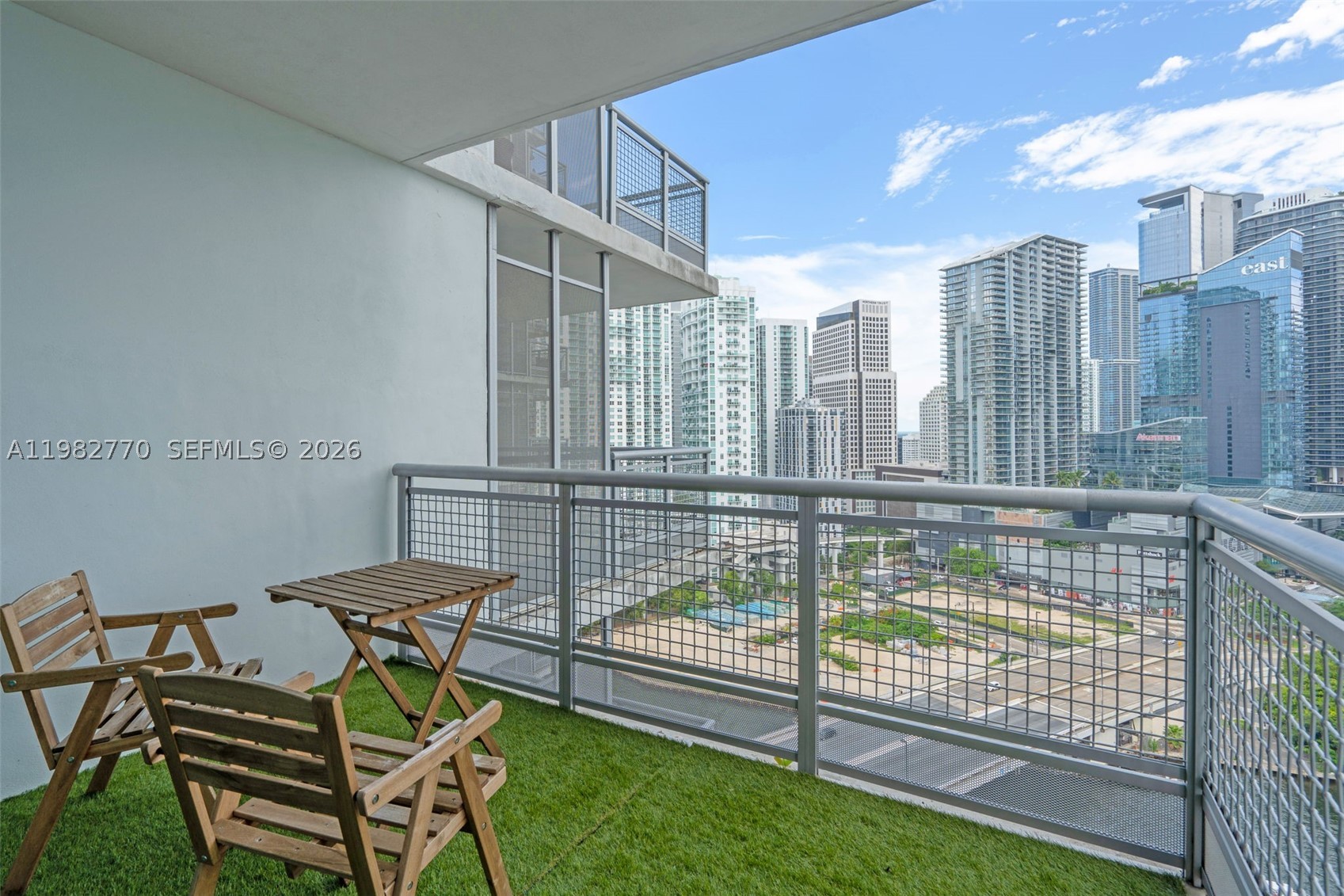 350 S Miami Ave #2412, Miami FL 33130
