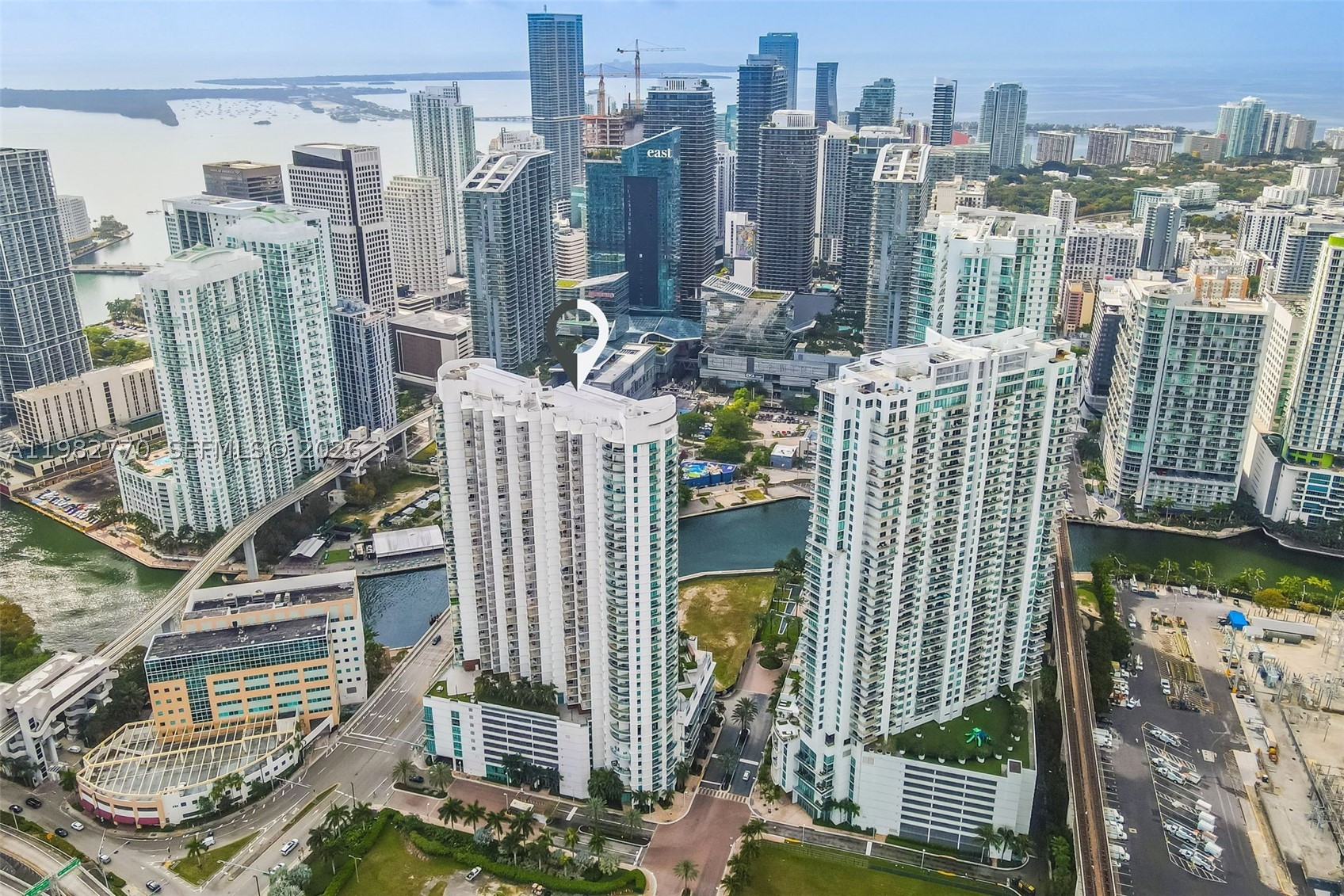 350 S Miami Ave #2412, Miami FL 33130