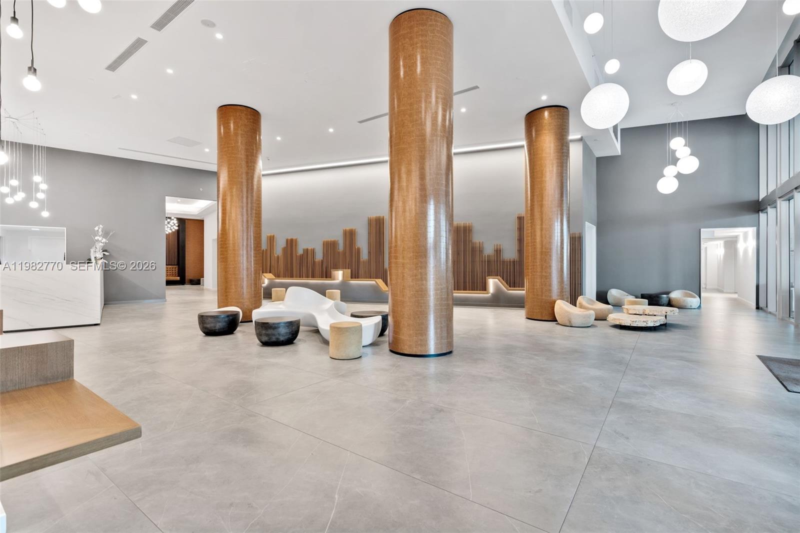 350 S Miami Ave #2412, Miami FL 33130