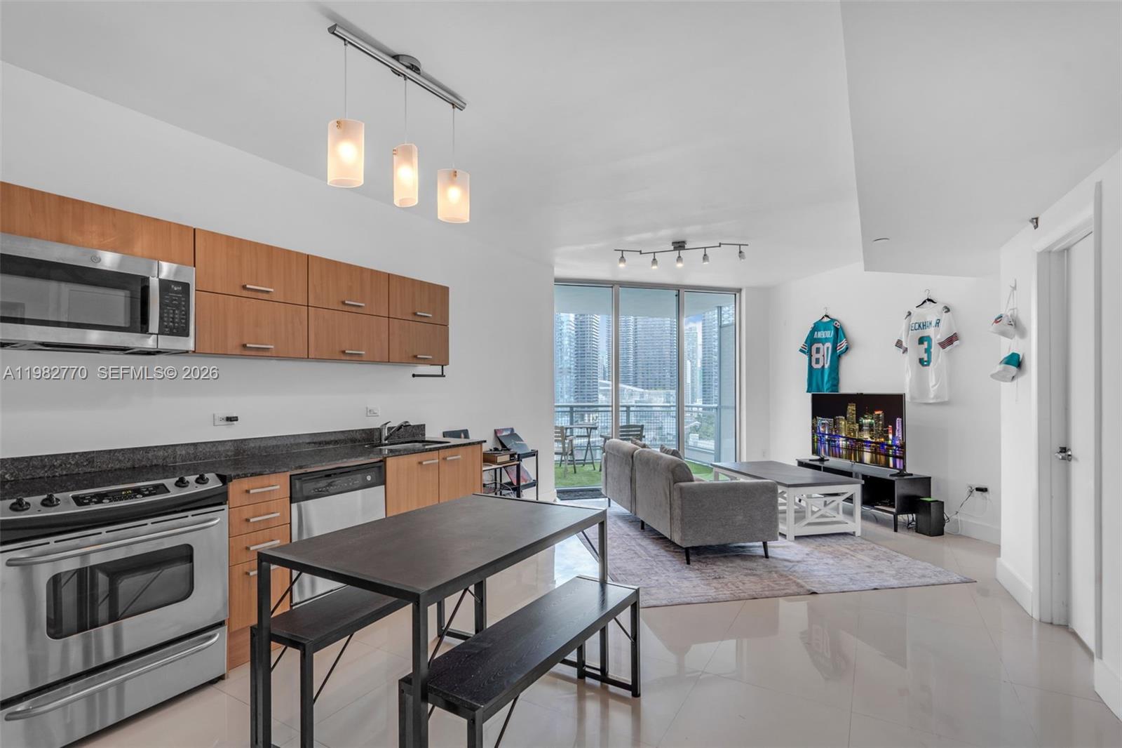 350 S Miami Ave #2412, Miami FL 33130