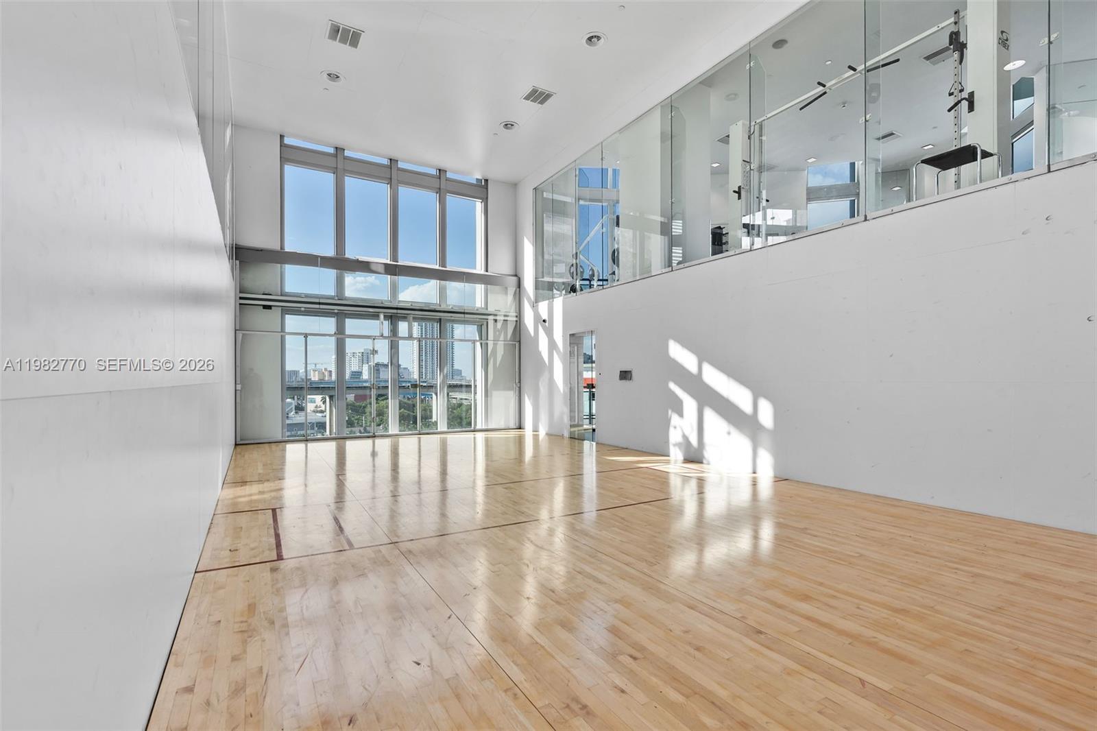 350 S Miami Ave #2412, Miami FL 33130