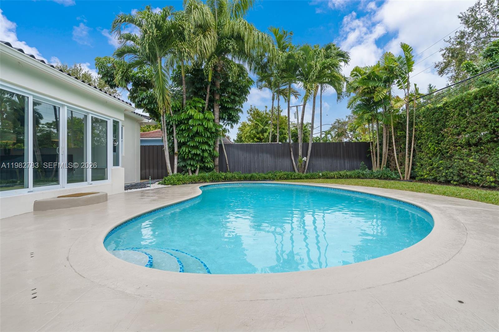 500 NE 51st St, Miami FL 33137