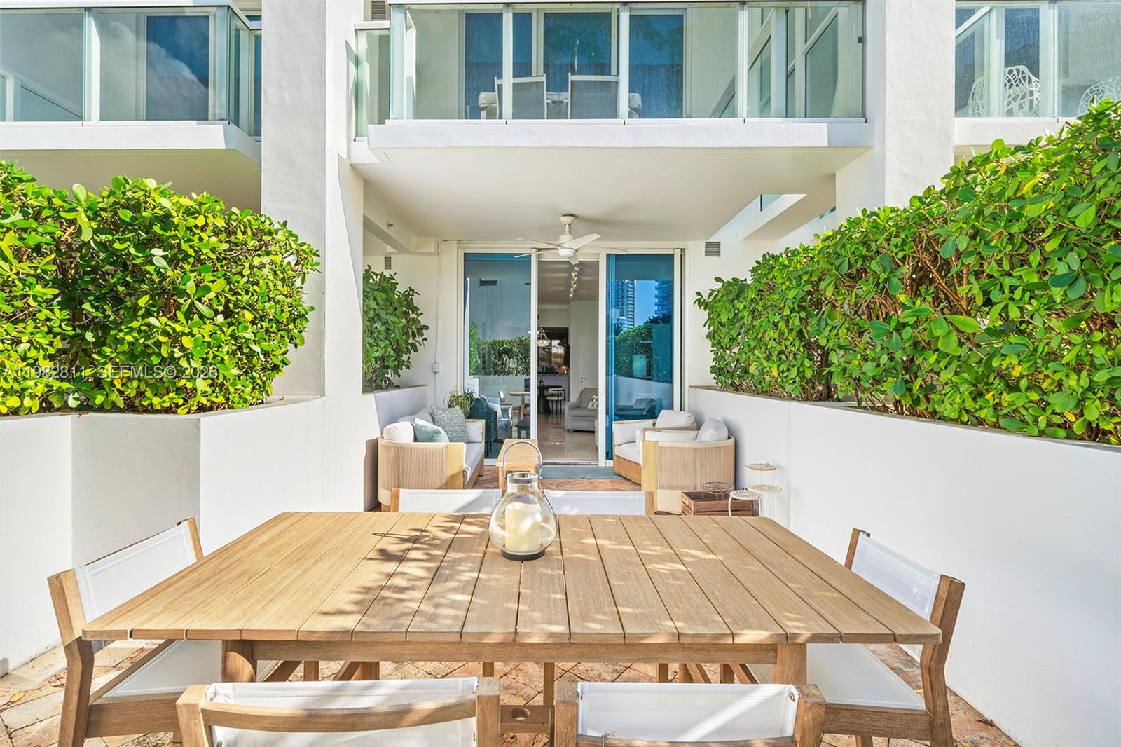 50 S Pointe Dr #509, Miami Beach FL 33139