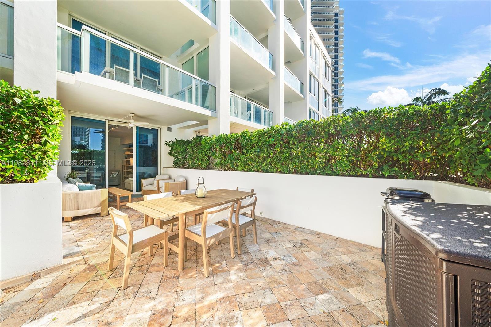 50 S Pointe Dr #509, Miami Beach FL 33139