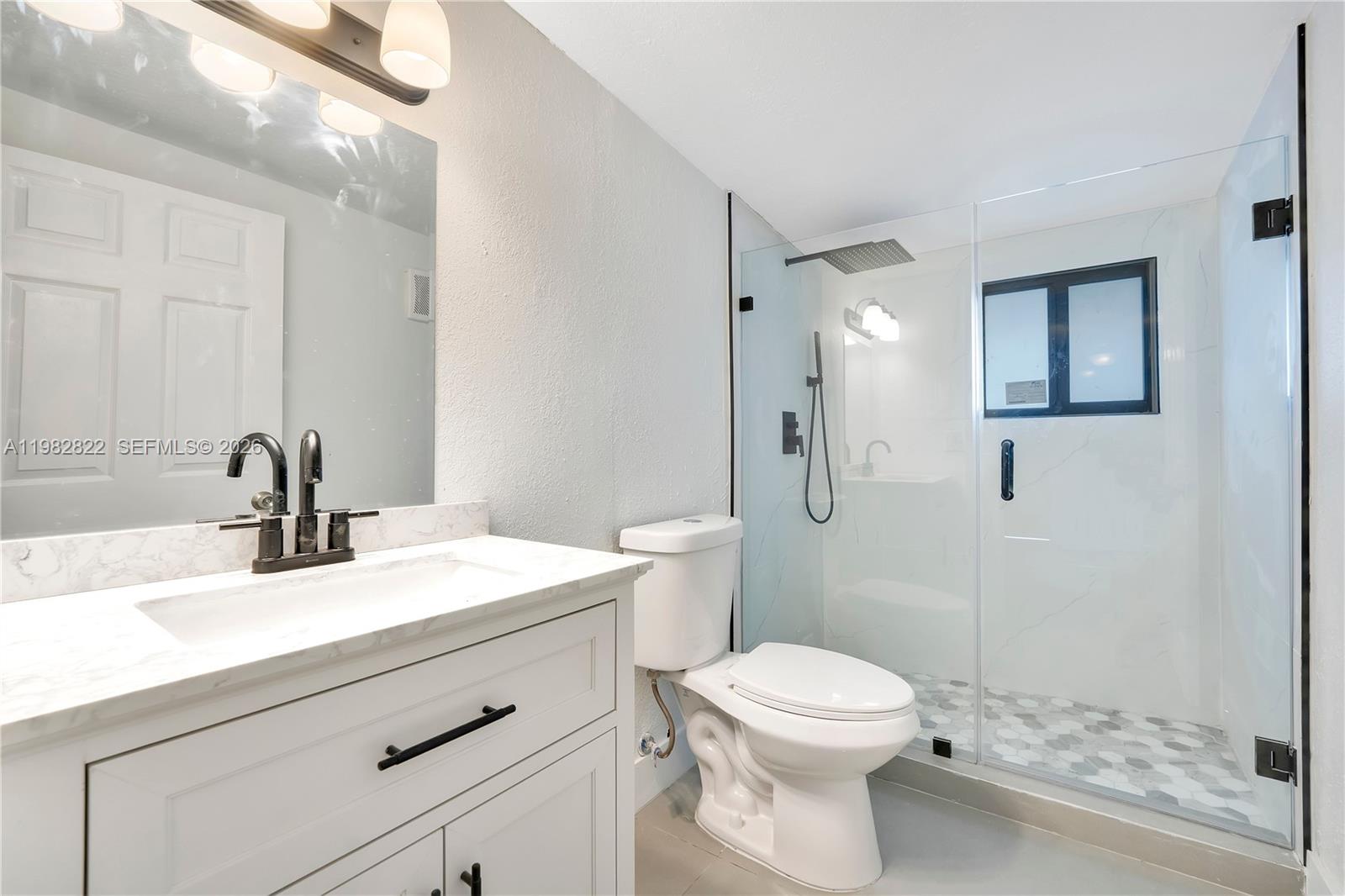 2428 NW 28th St #REAR, Miami FL 33142