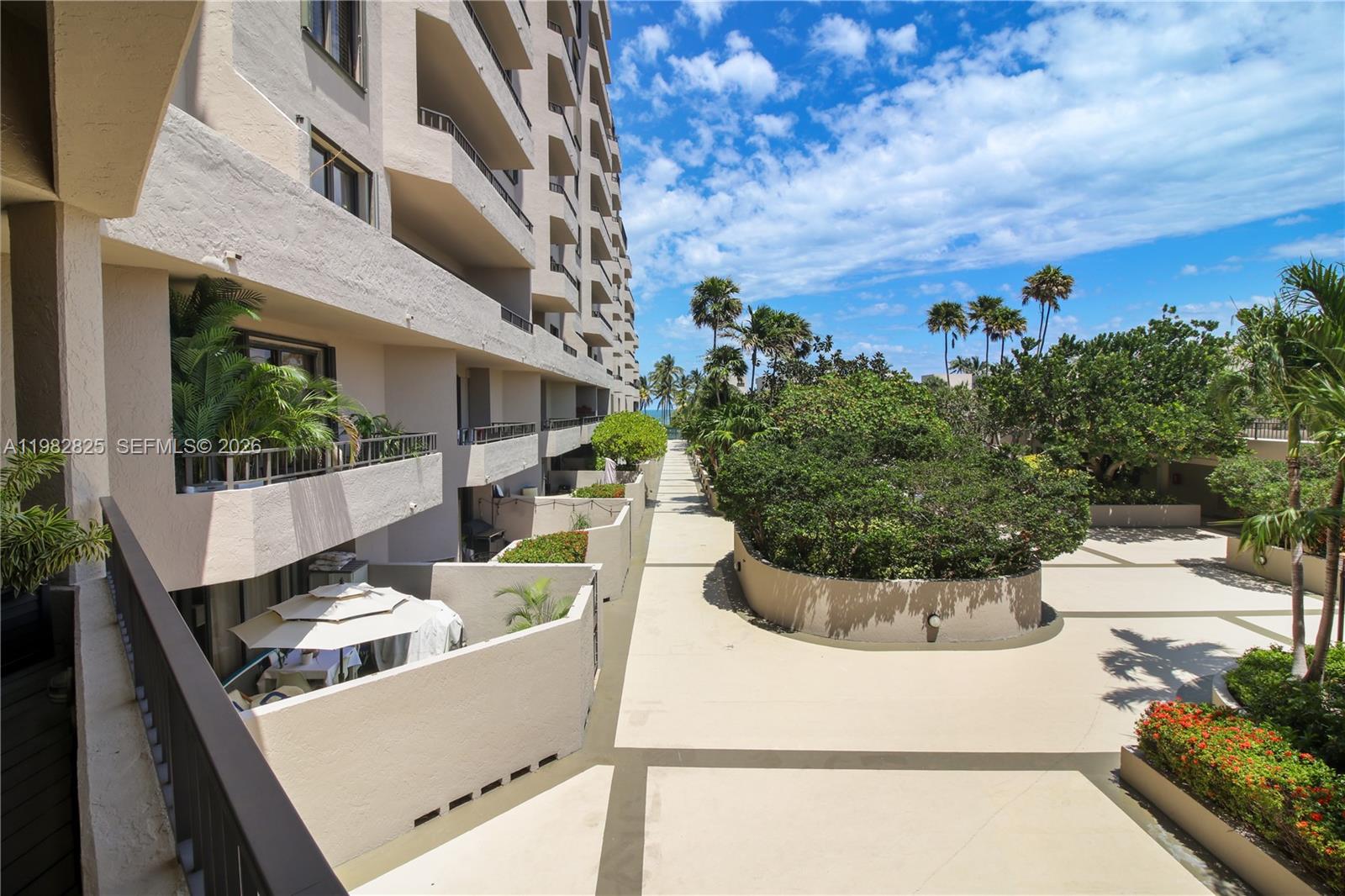 201 Crandon Blvd #927, Key Biscayne FL 33149