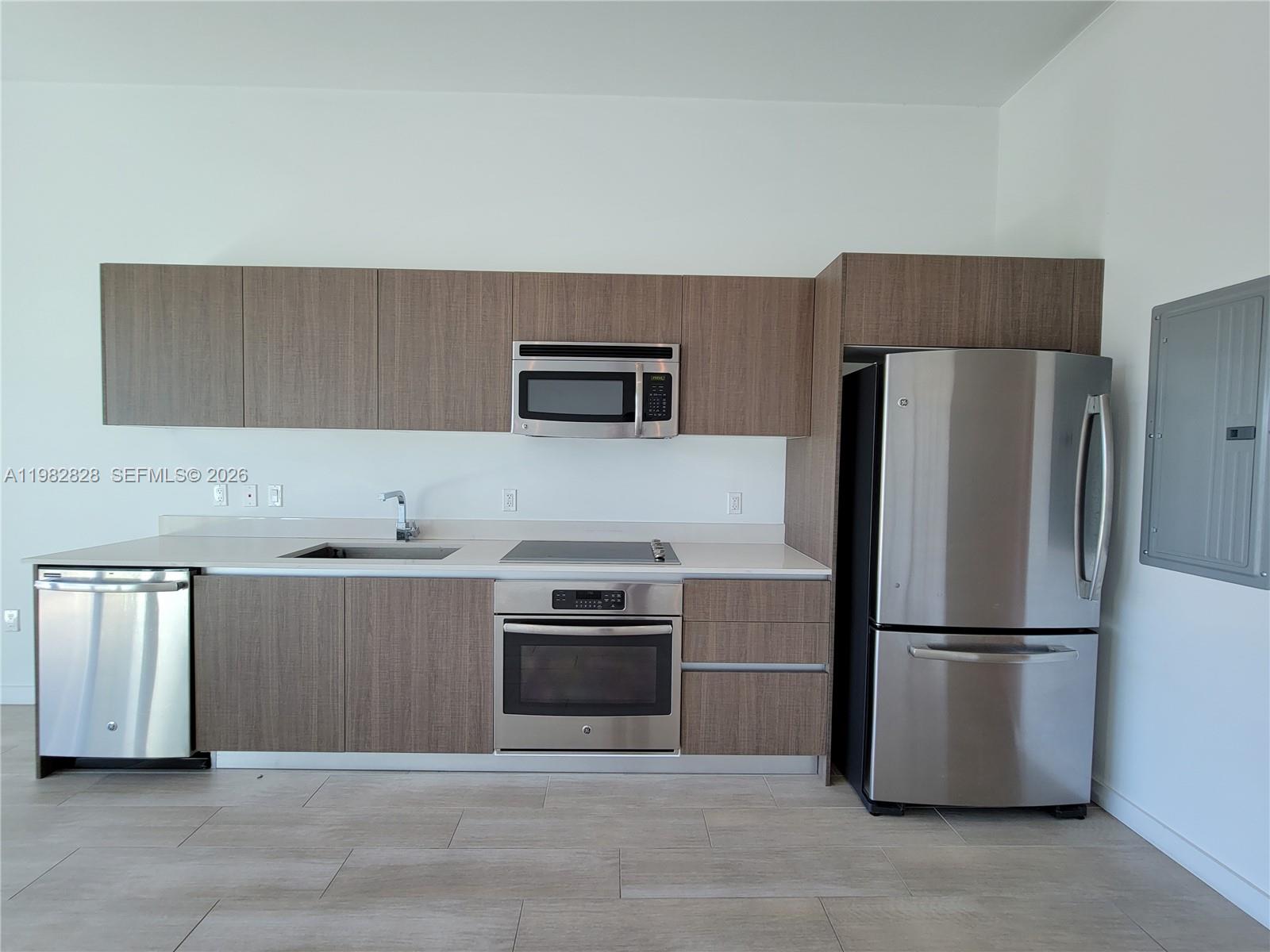 1600 SW 1 Ave #411, Miami FL 33129