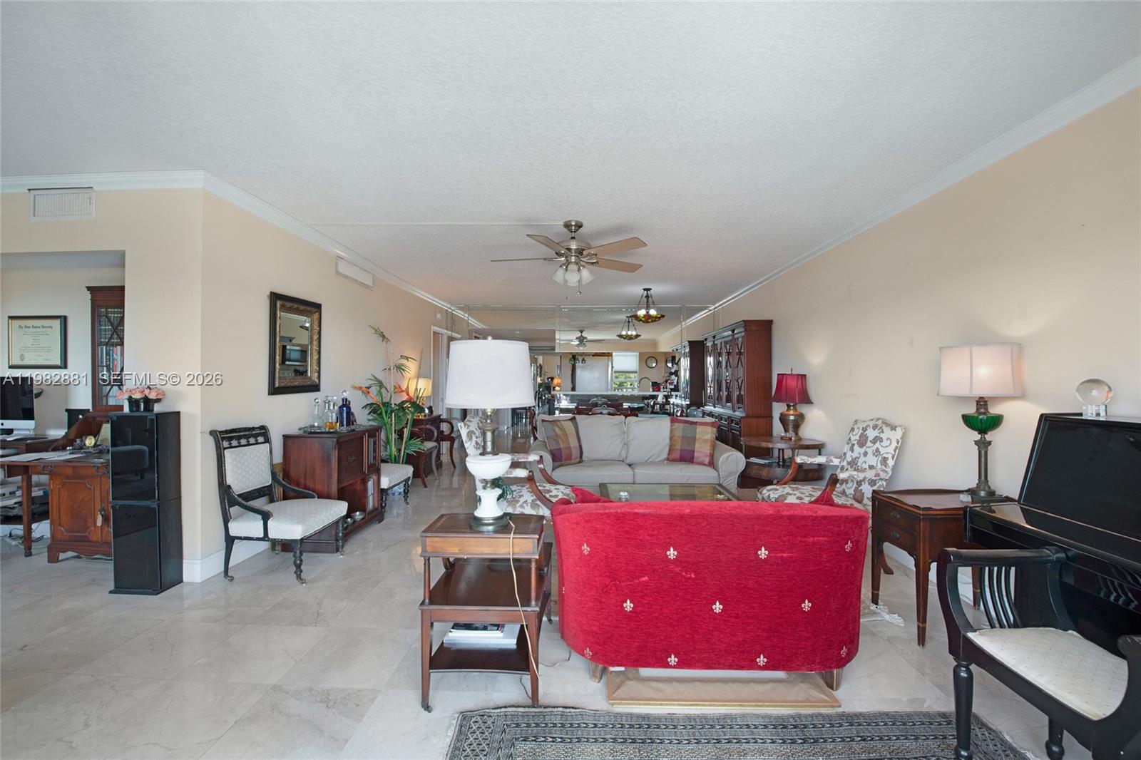 3050 NE 48th Ct #401, Lighthouse Point FL 33064