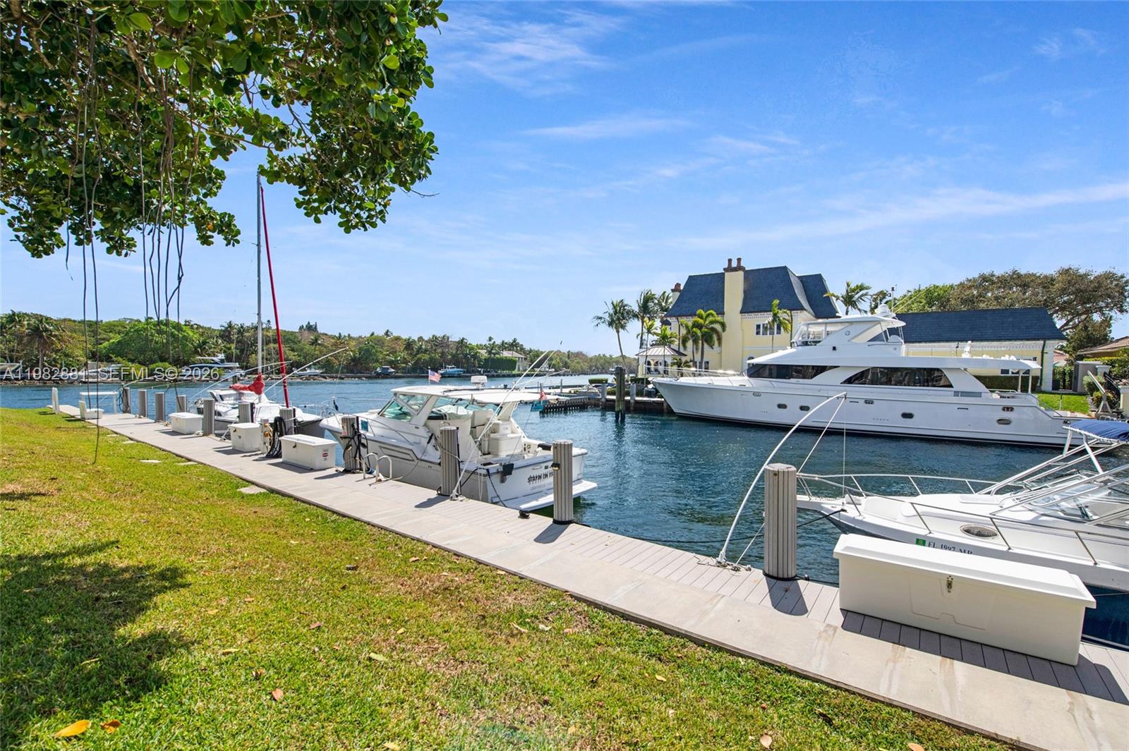 3050 NE 48th Ct #401, Lighthouse Point FL 33064