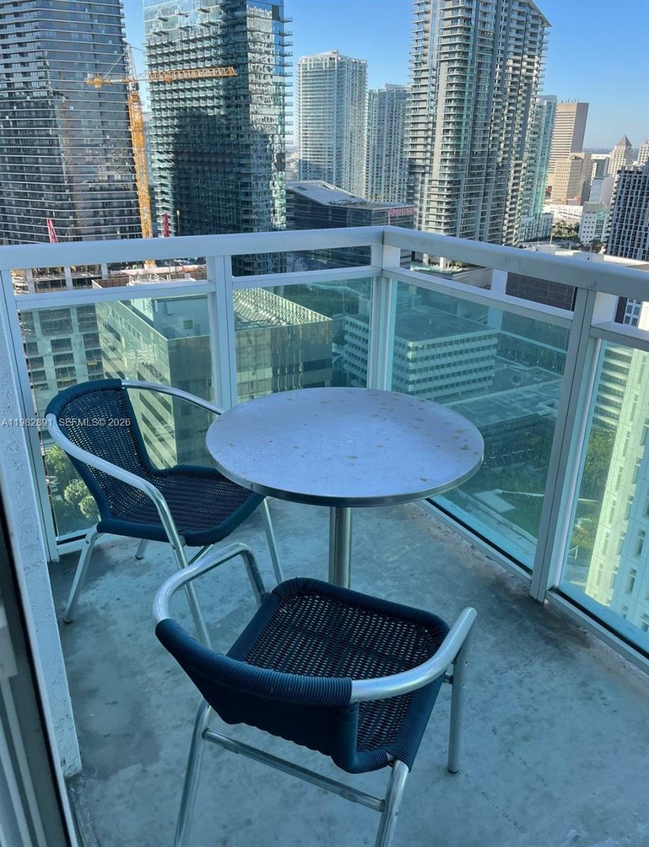 950 N Brickell Bay Dr #3002, Miami FL 33131
