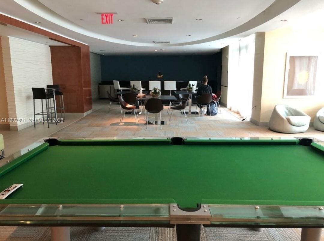 950 N Brickell Bay Dr #3002, Miami FL 33131