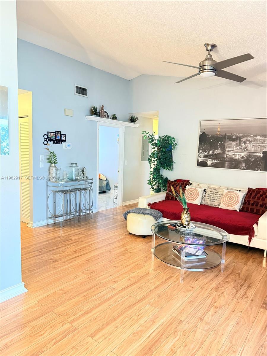 9963 Baywater Dr, Boca Raton FL 33496