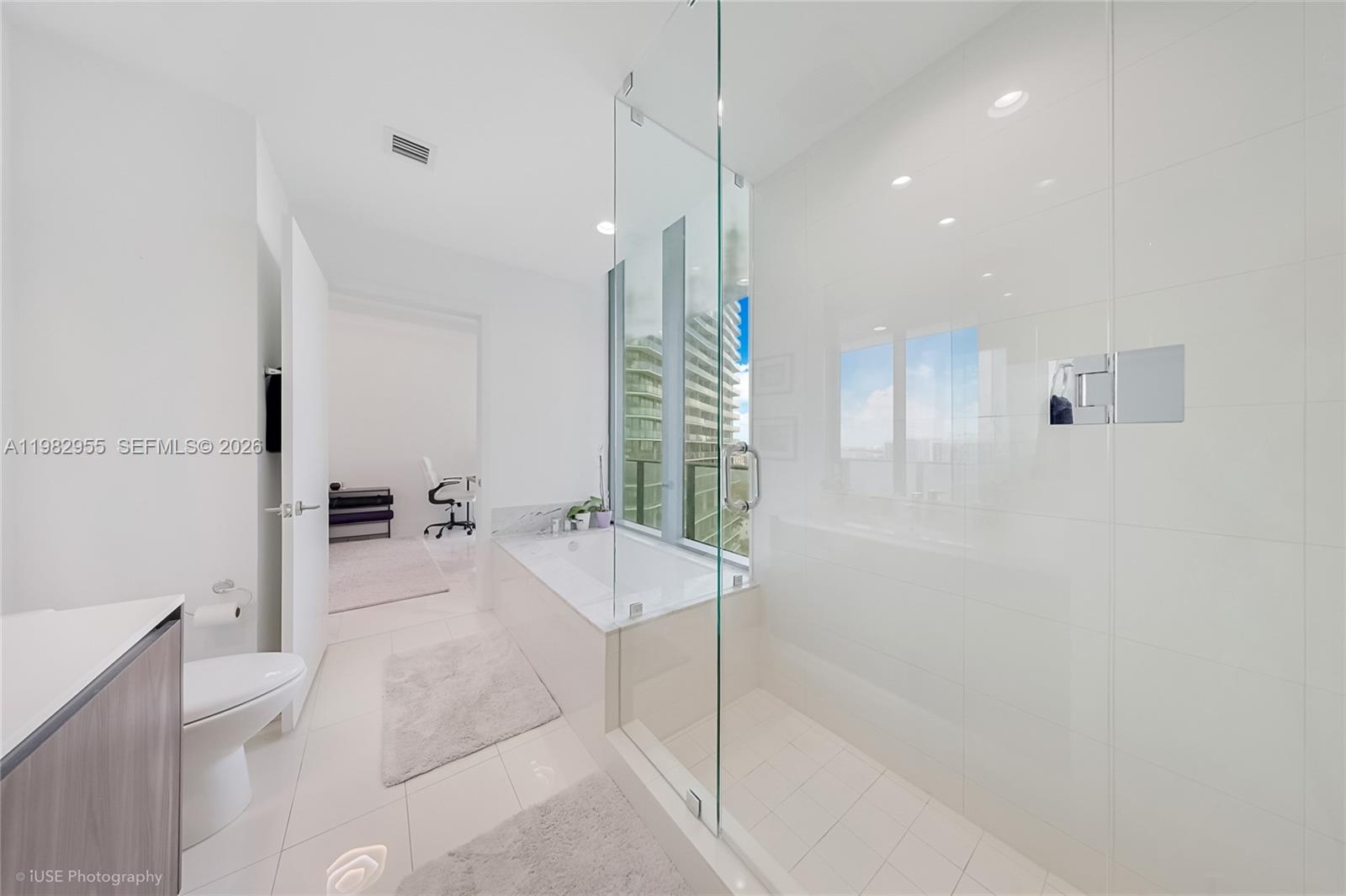 480 NE 31st St #1007, Miami FL 33137