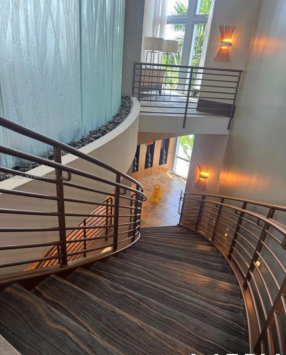 2641 N Flamingo Rd #1505N, Sunrise FL 33323