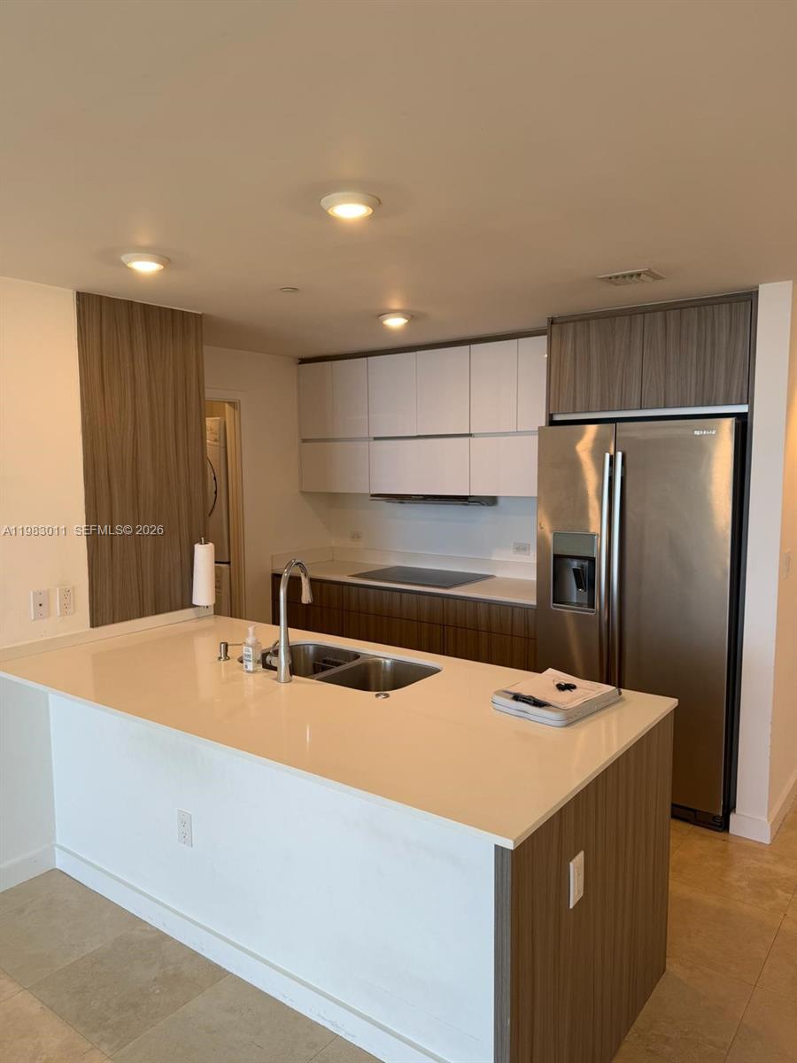 600 NE 27th St #902, Miami FL 33137