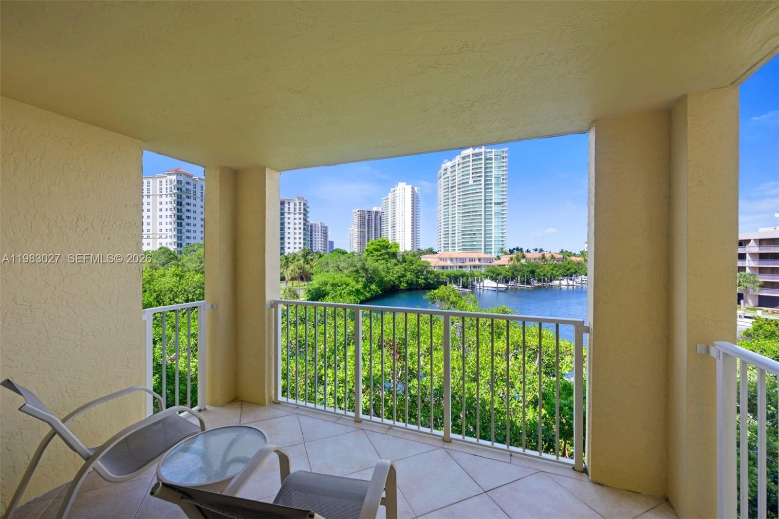 19999 E Country Club Dr #1406, Aventura FL 33180