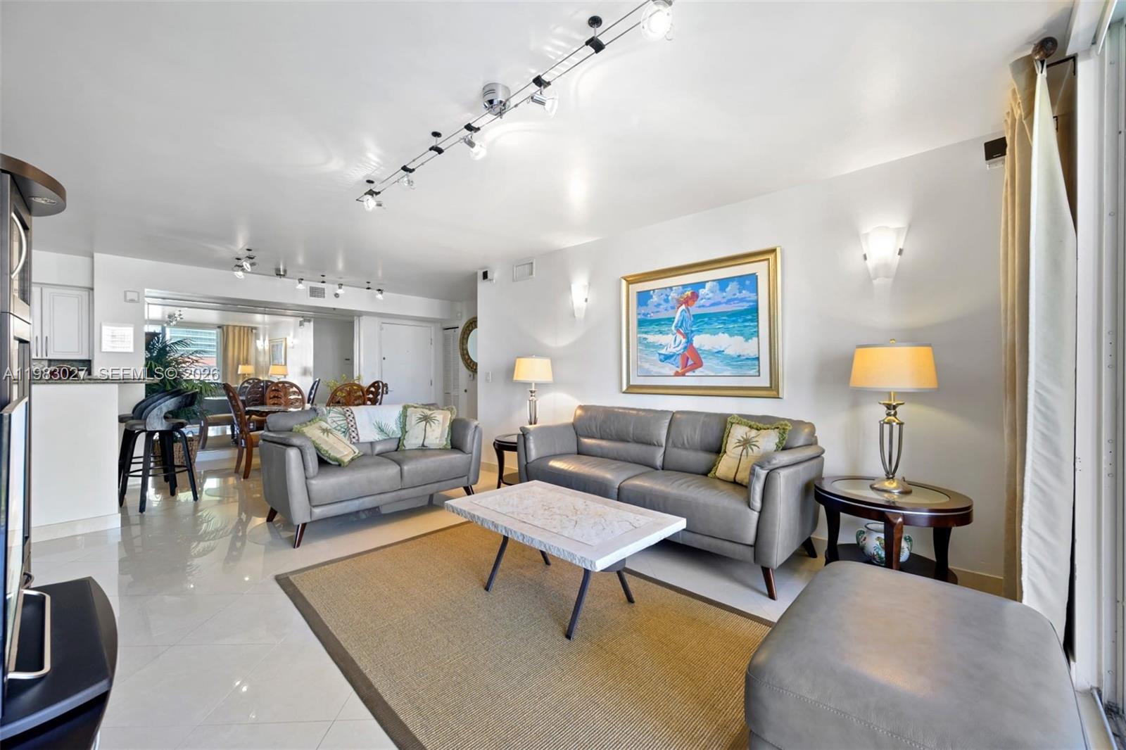 19999 E Country Club Dr #1406, Aventura FL 33180