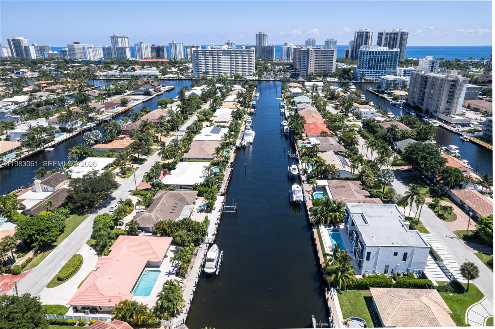 2817 NE 35th St, Fort Lauderdale FL 33306