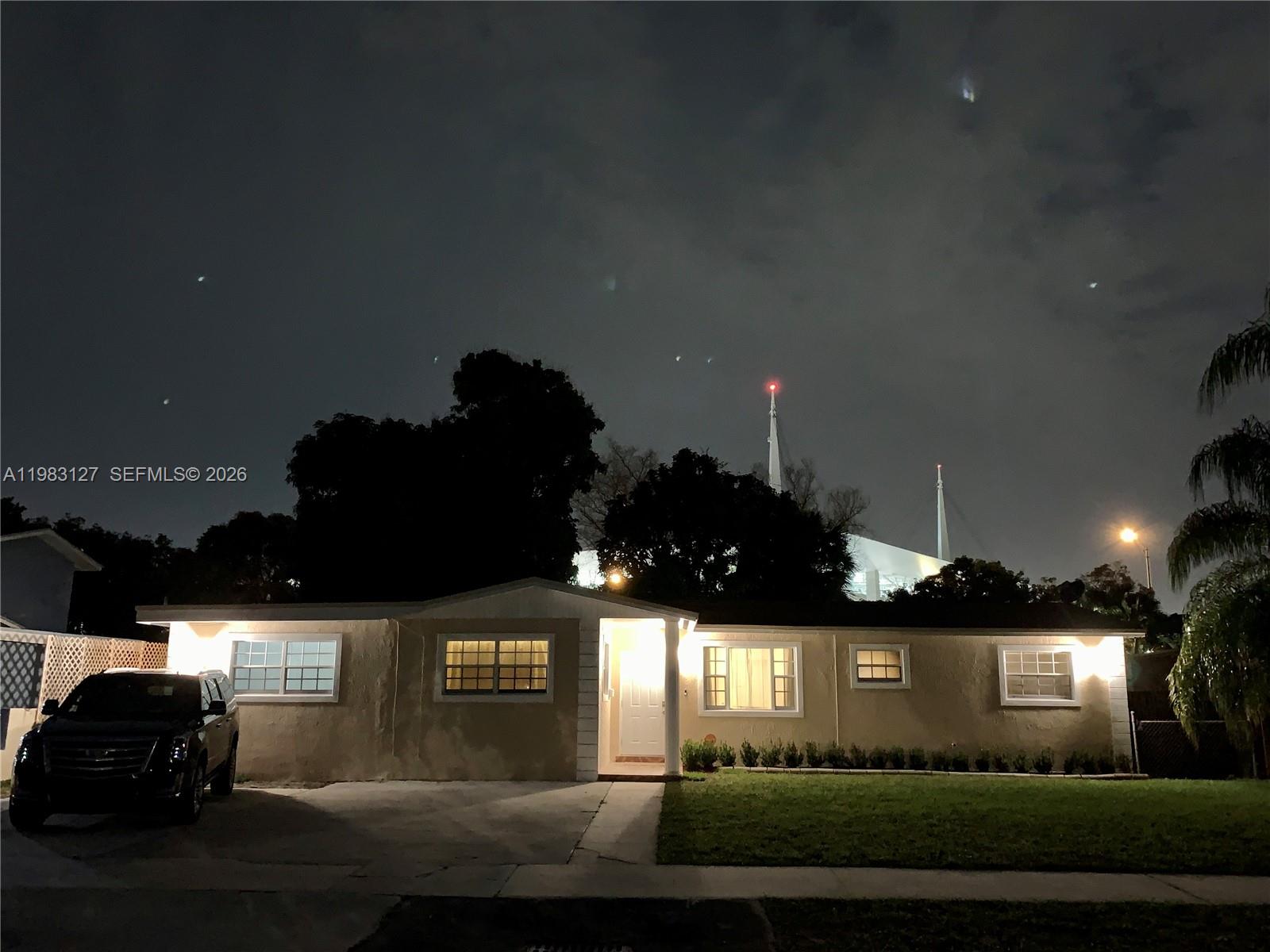 2221 NW 196th Ter #2221, Miami Gardens FL 33056
