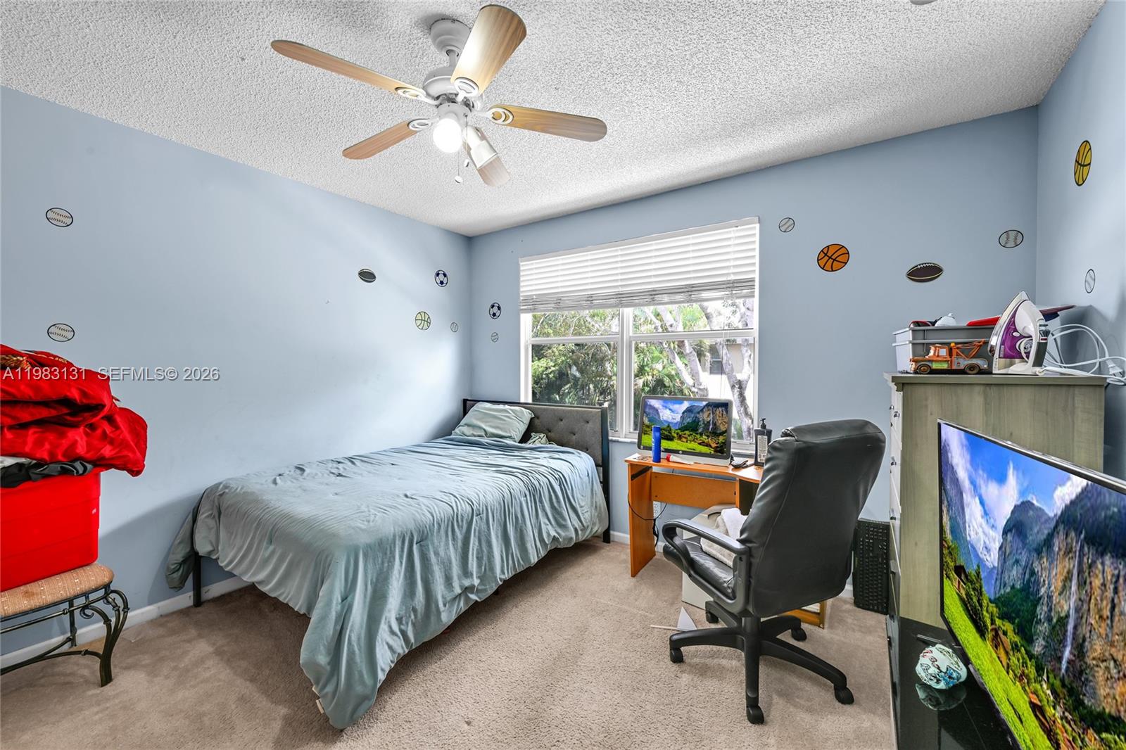 6767 Duval Ave, West Palm Beach FL 33411