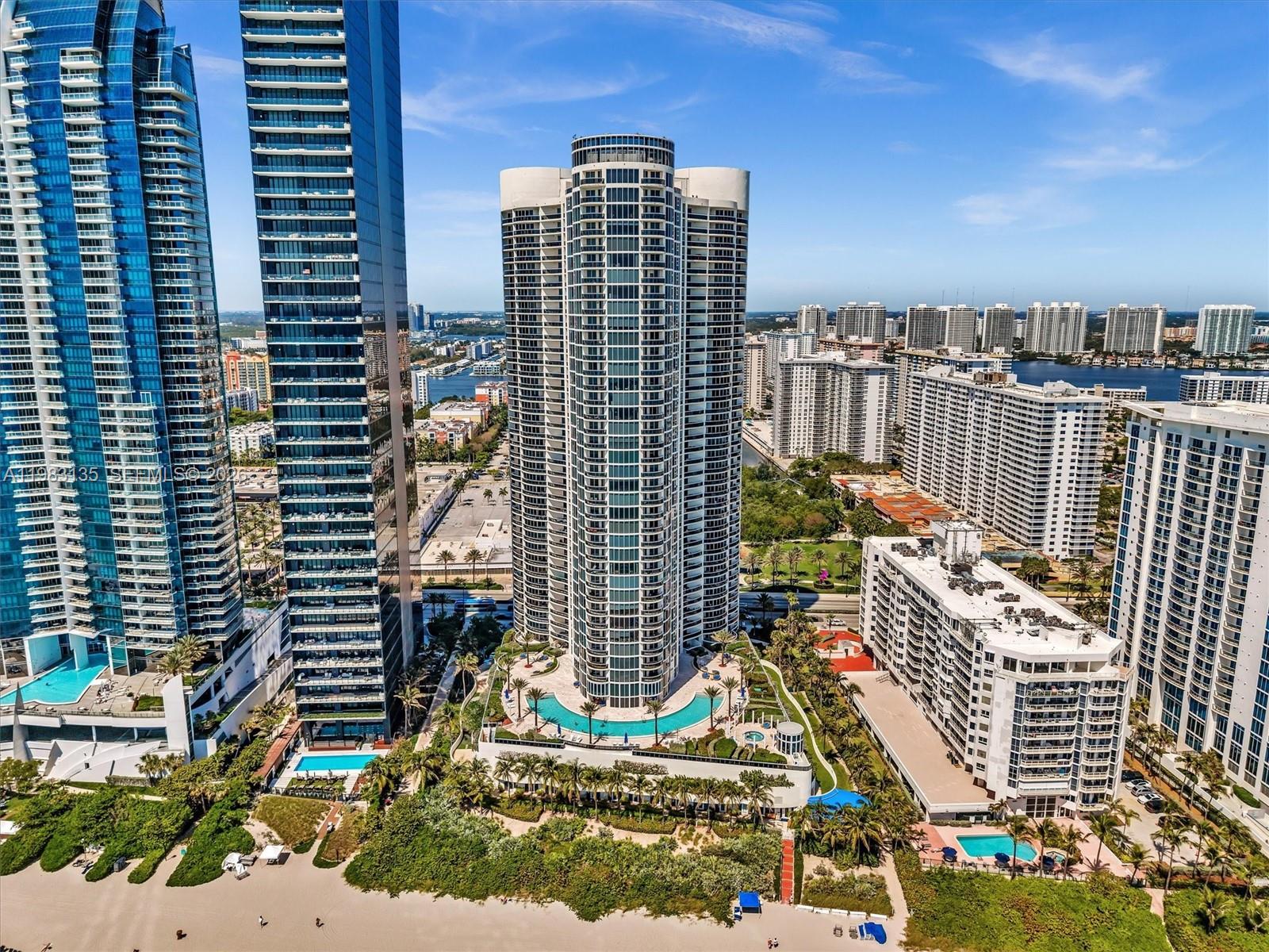 17201 Collins Ave #704, Sunny Isles Beach FL 33160