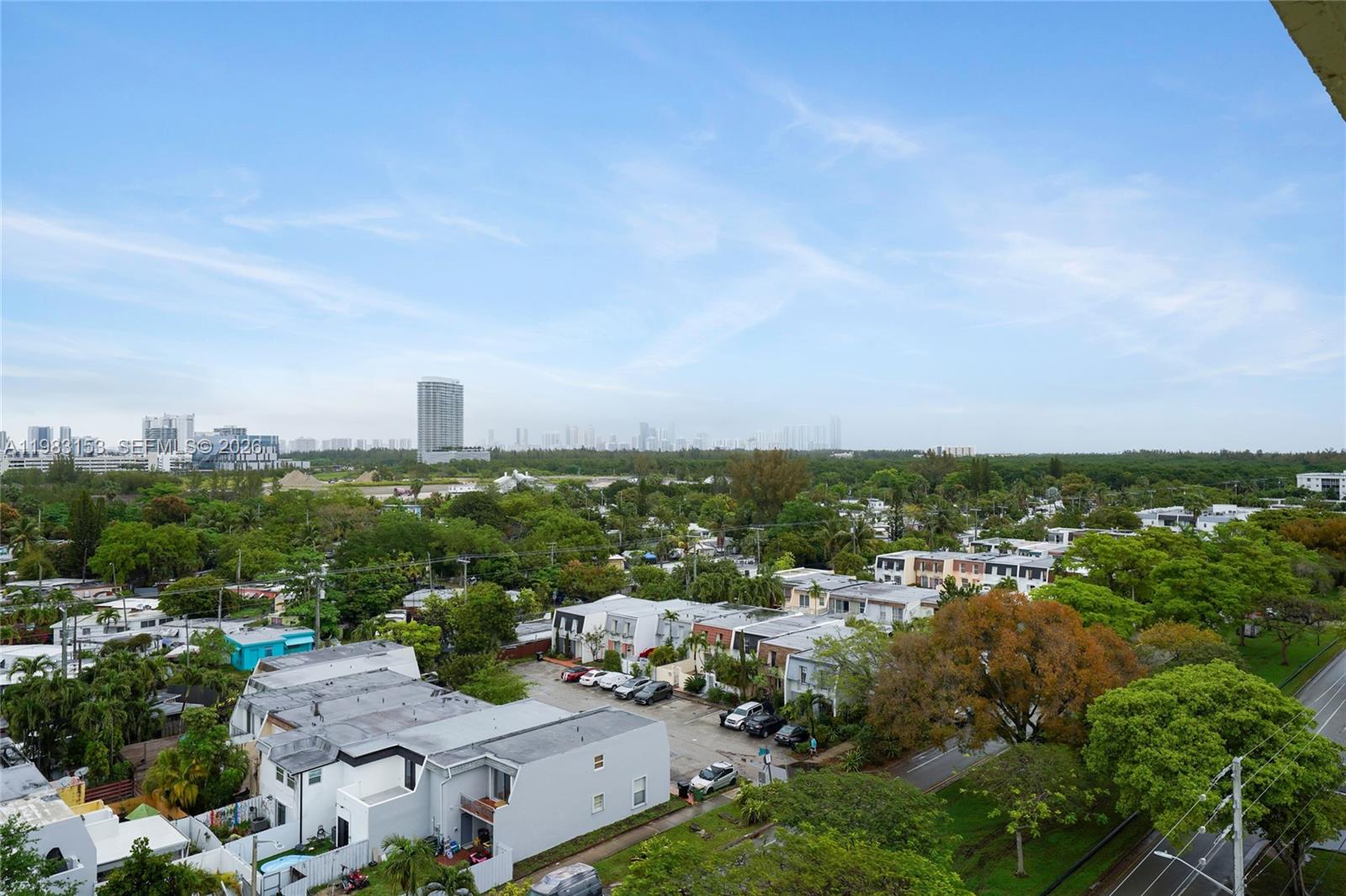 2000 NE 135th St #1010, North Miami FL 33181