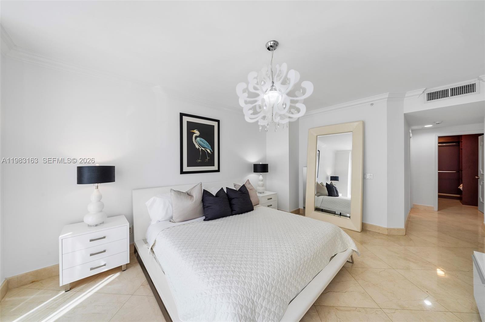 4775 Collins Ave #1504, Miami Beach FL 33140