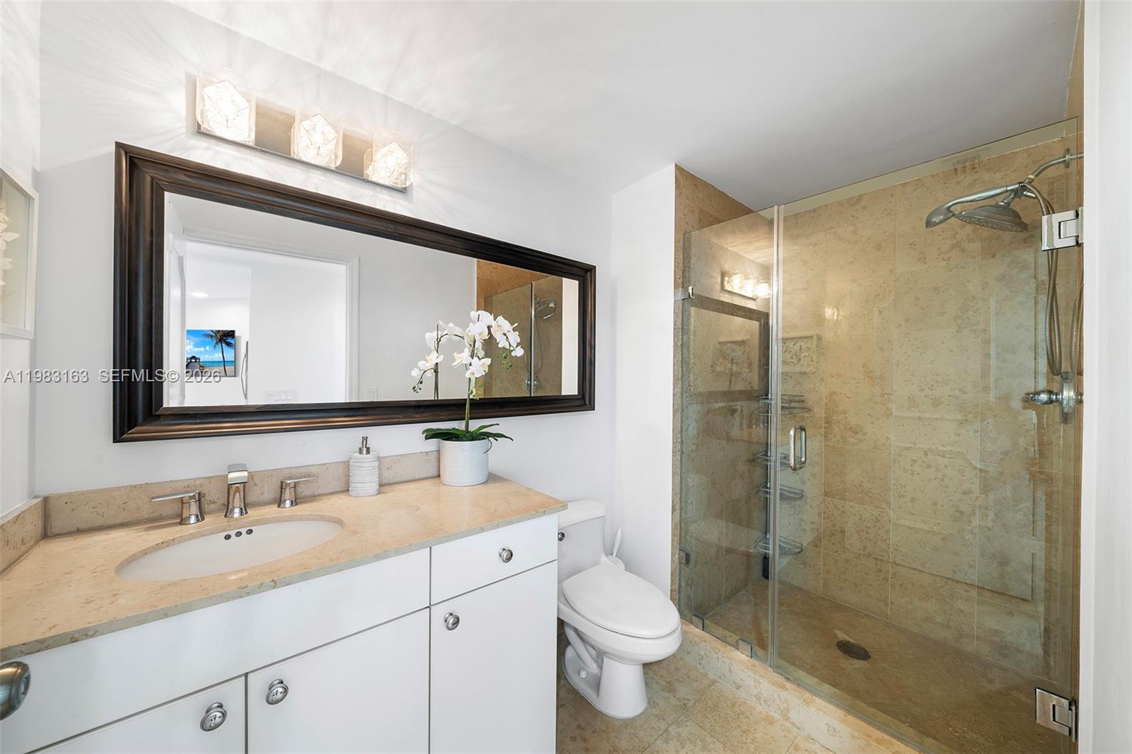 4775 Collins Ave #1504, Miami Beach FL 33140