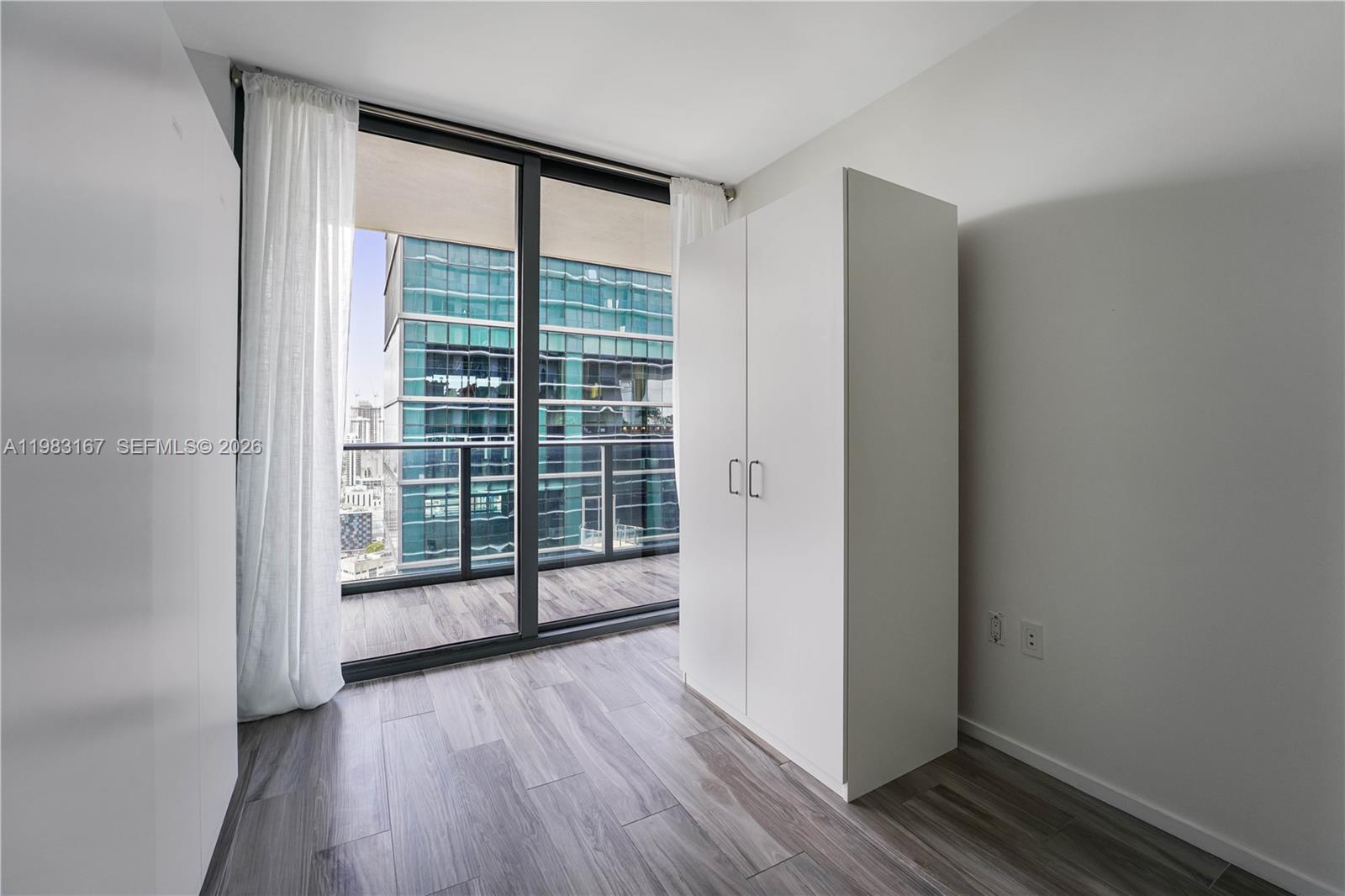 801 S Miami Ave #4509, Miami FL 33130
