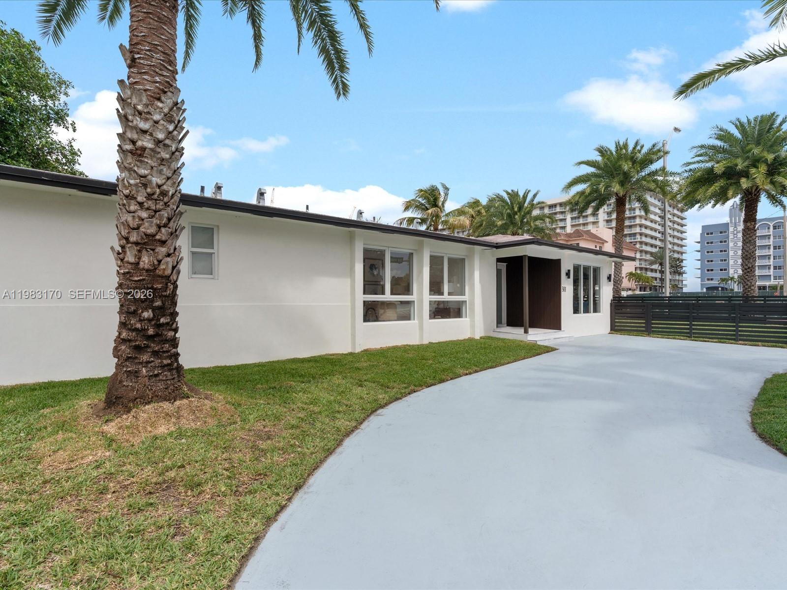 301 88th St, Surfside FL 33154
