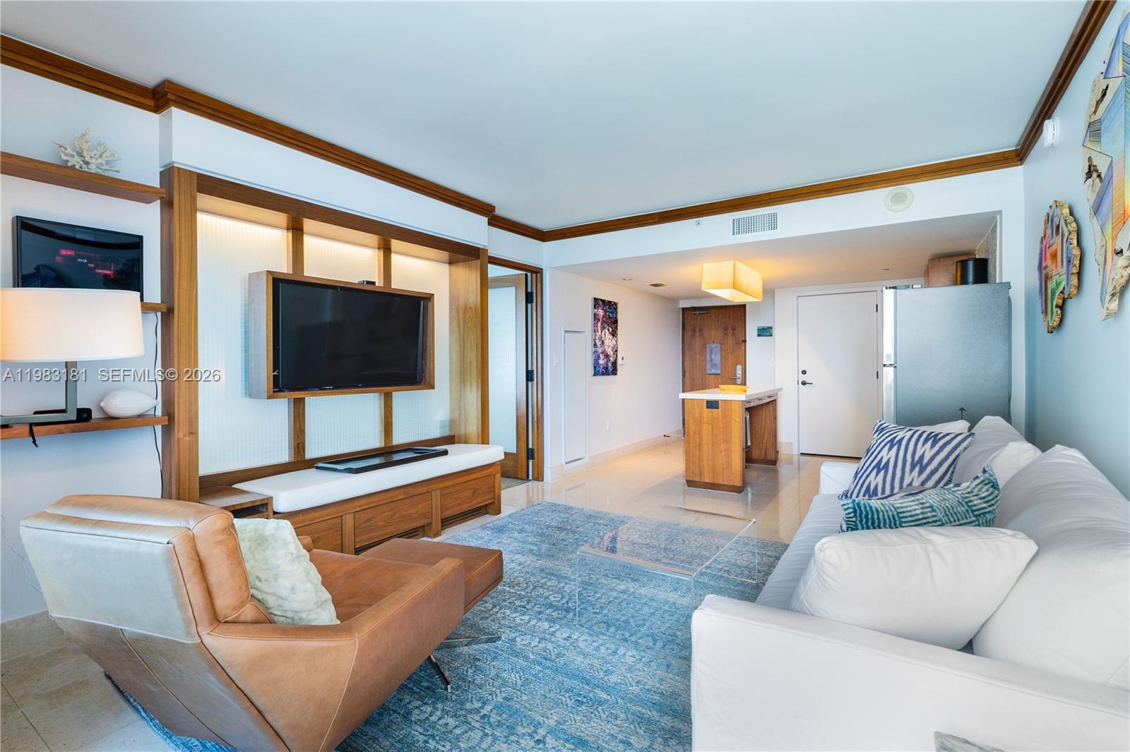 6801 Collins Ave #610 Door #612, Miami Beach FL 33141