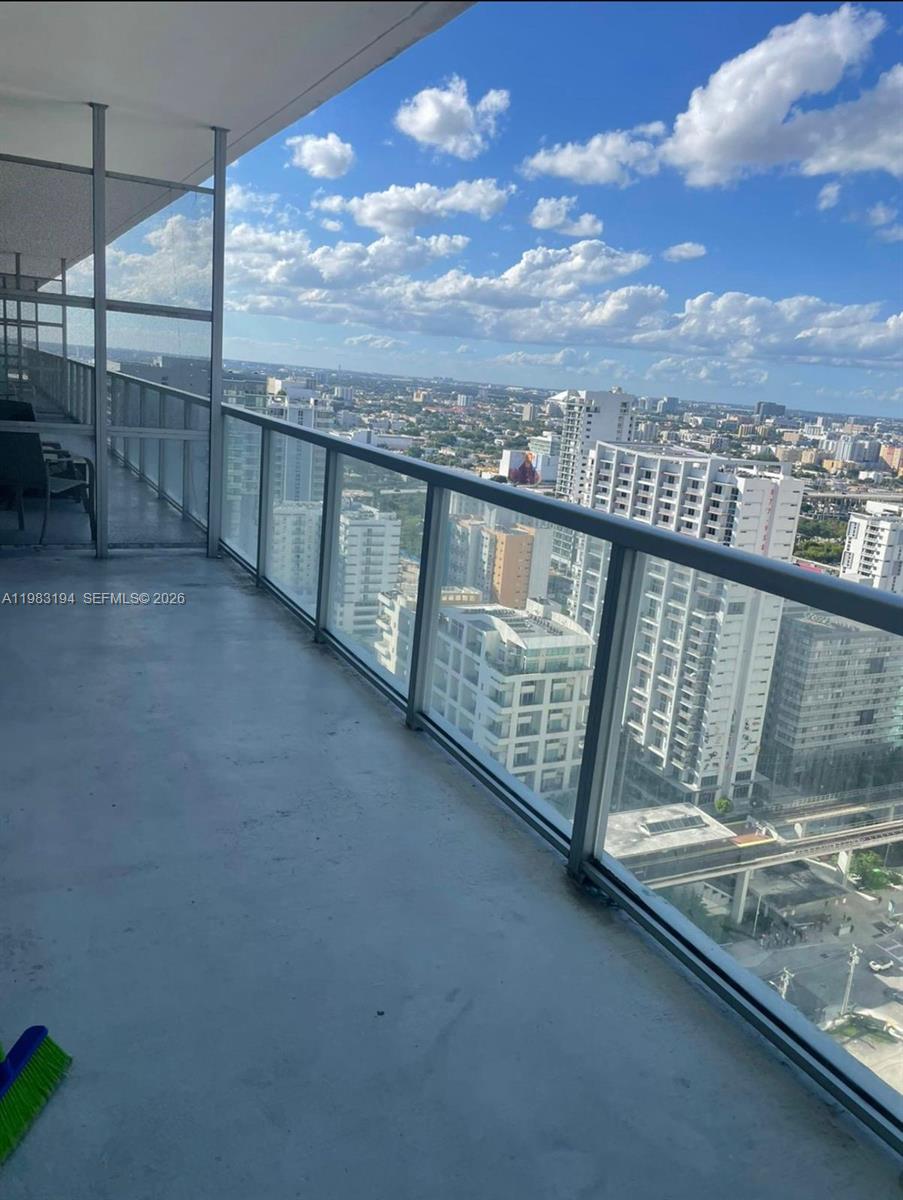 1111 SW 1st Ave #3122-N, Miami FL 33130