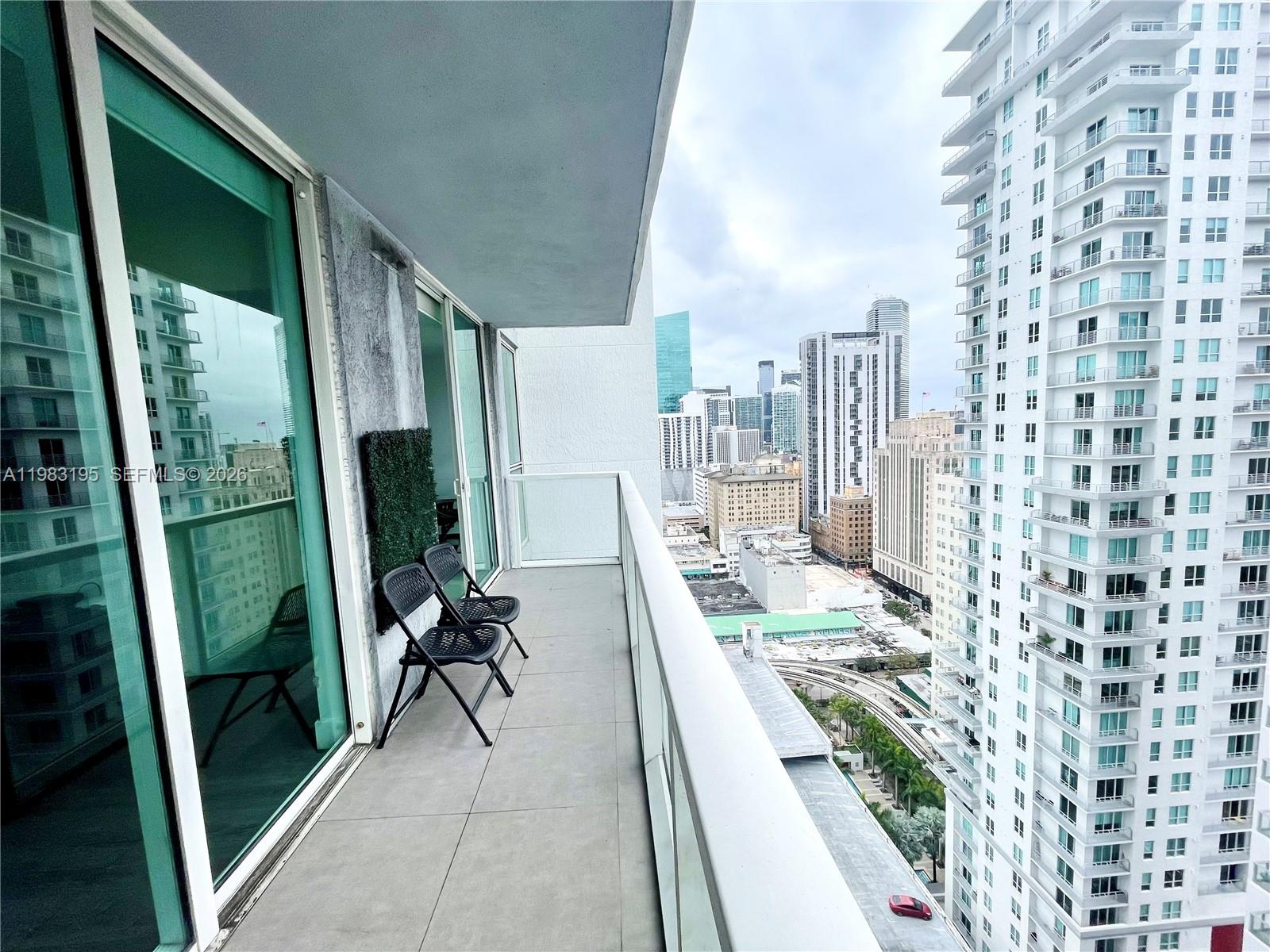 253 NE 2nd St #2506, Miami FL 33132