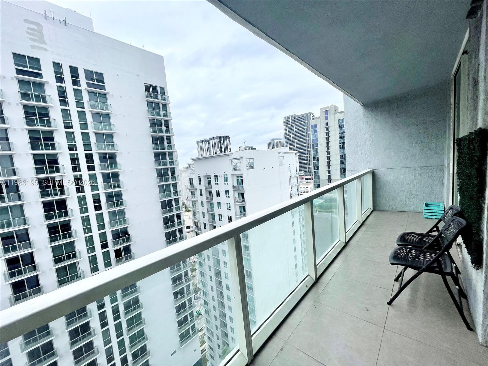 253 NE 2nd St #2506, Miami FL 33132