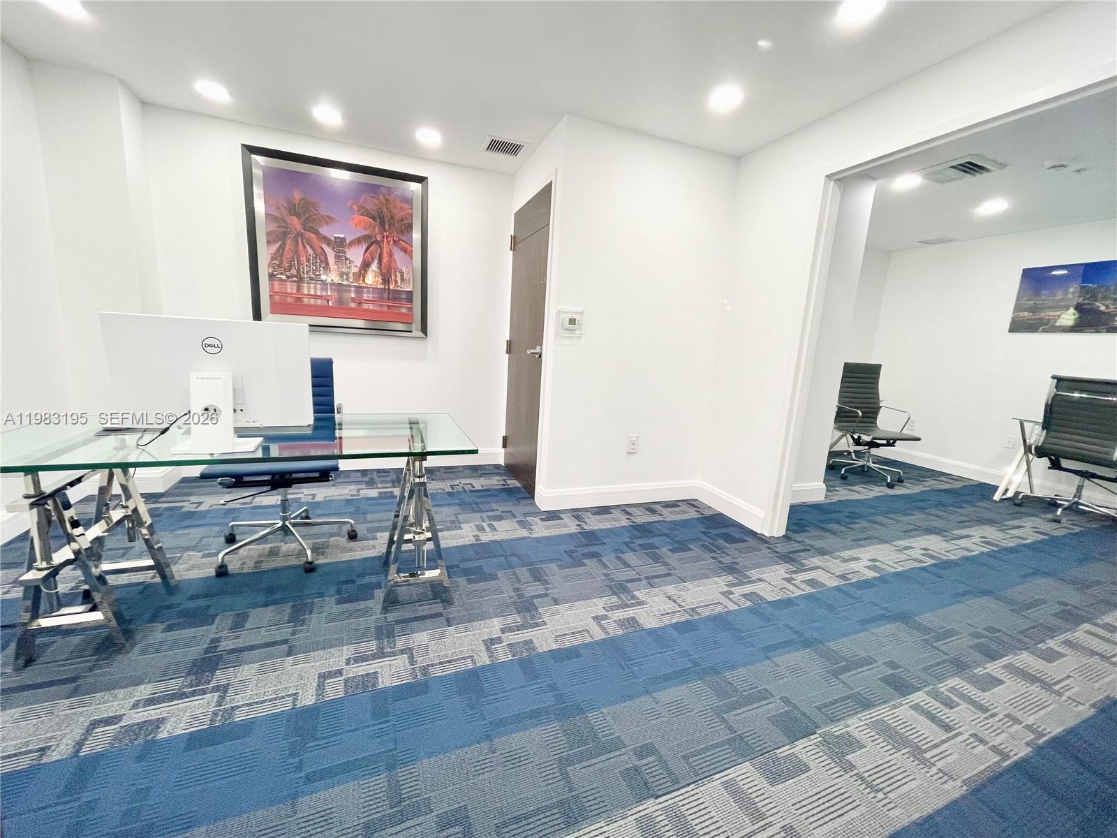 253 NE 2nd St #2506, Miami FL 33132