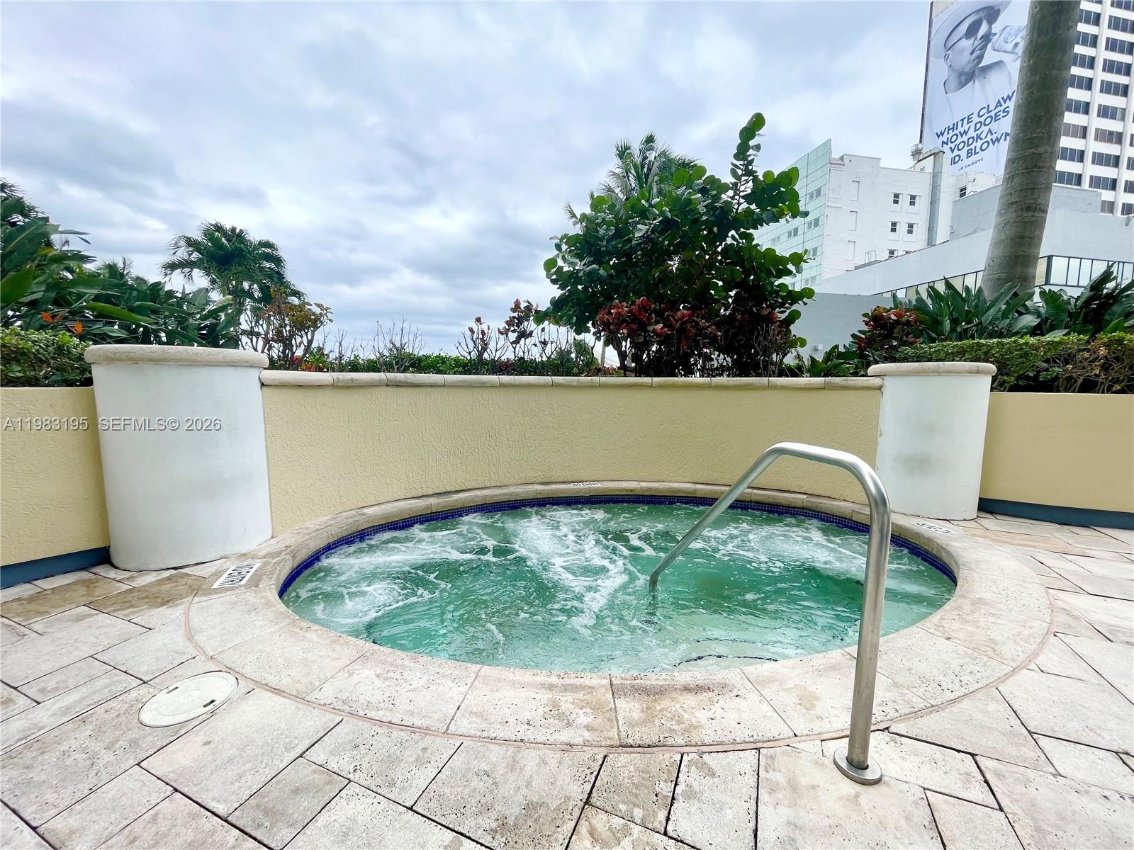 253 NE 2nd St #2506, Miami FL 33132