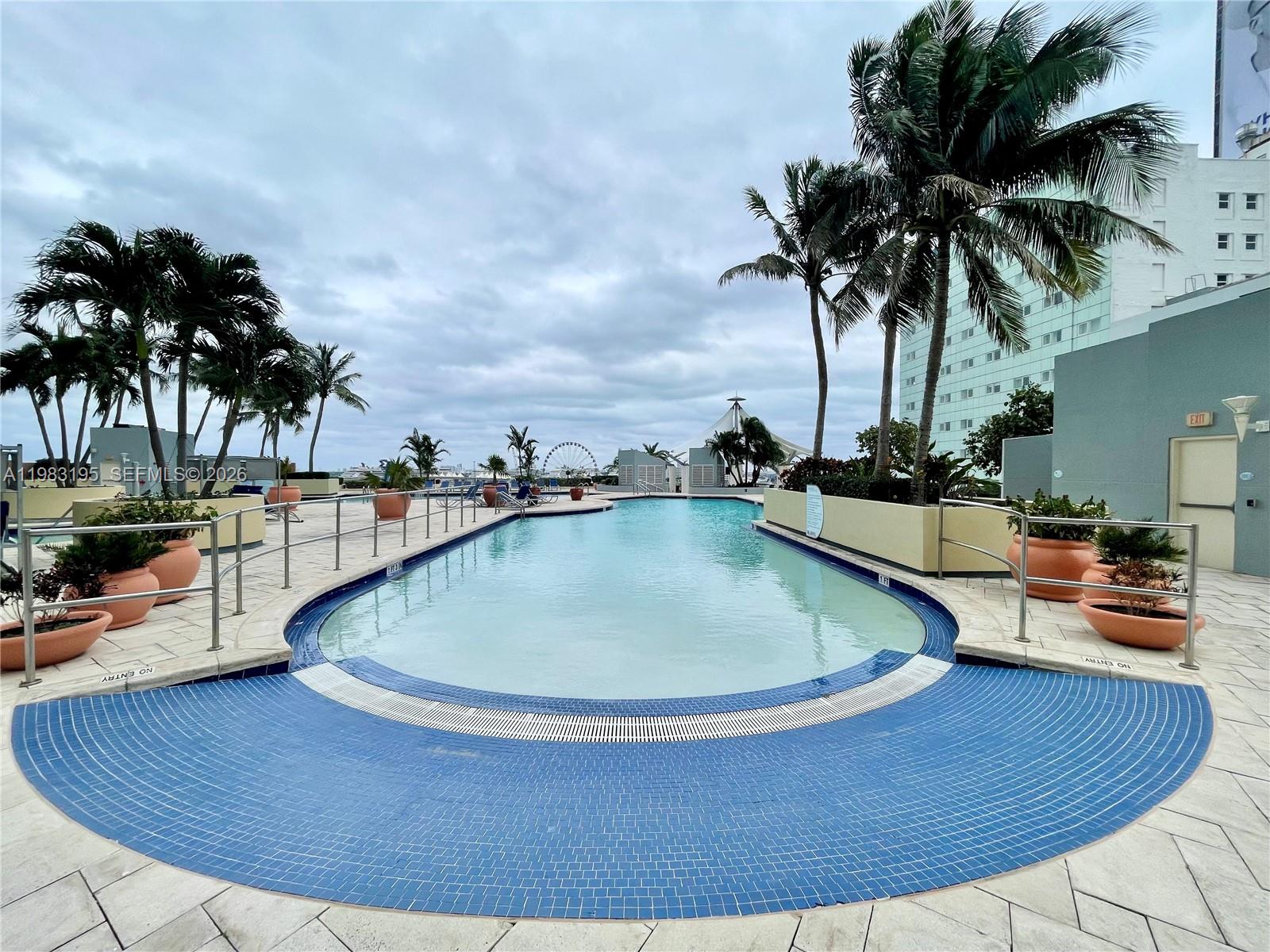 253 NE 2nd St #2506, Miami FL 33132