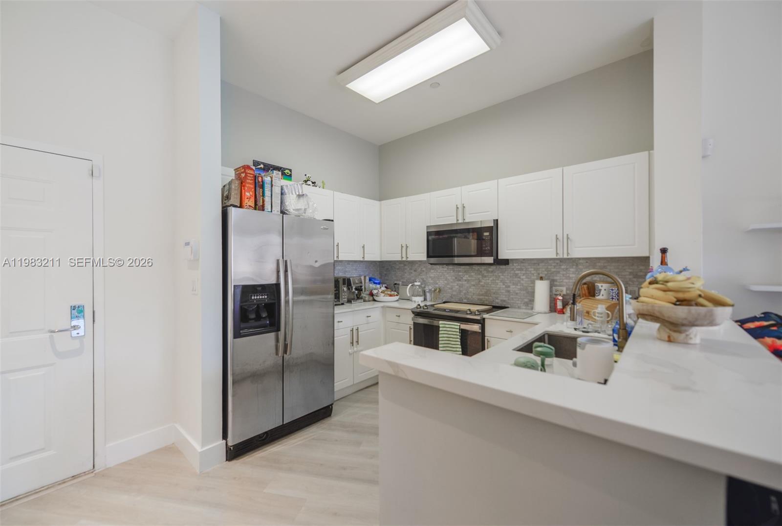 19501 W Country Club Dr #211, Aventura FL 33180
