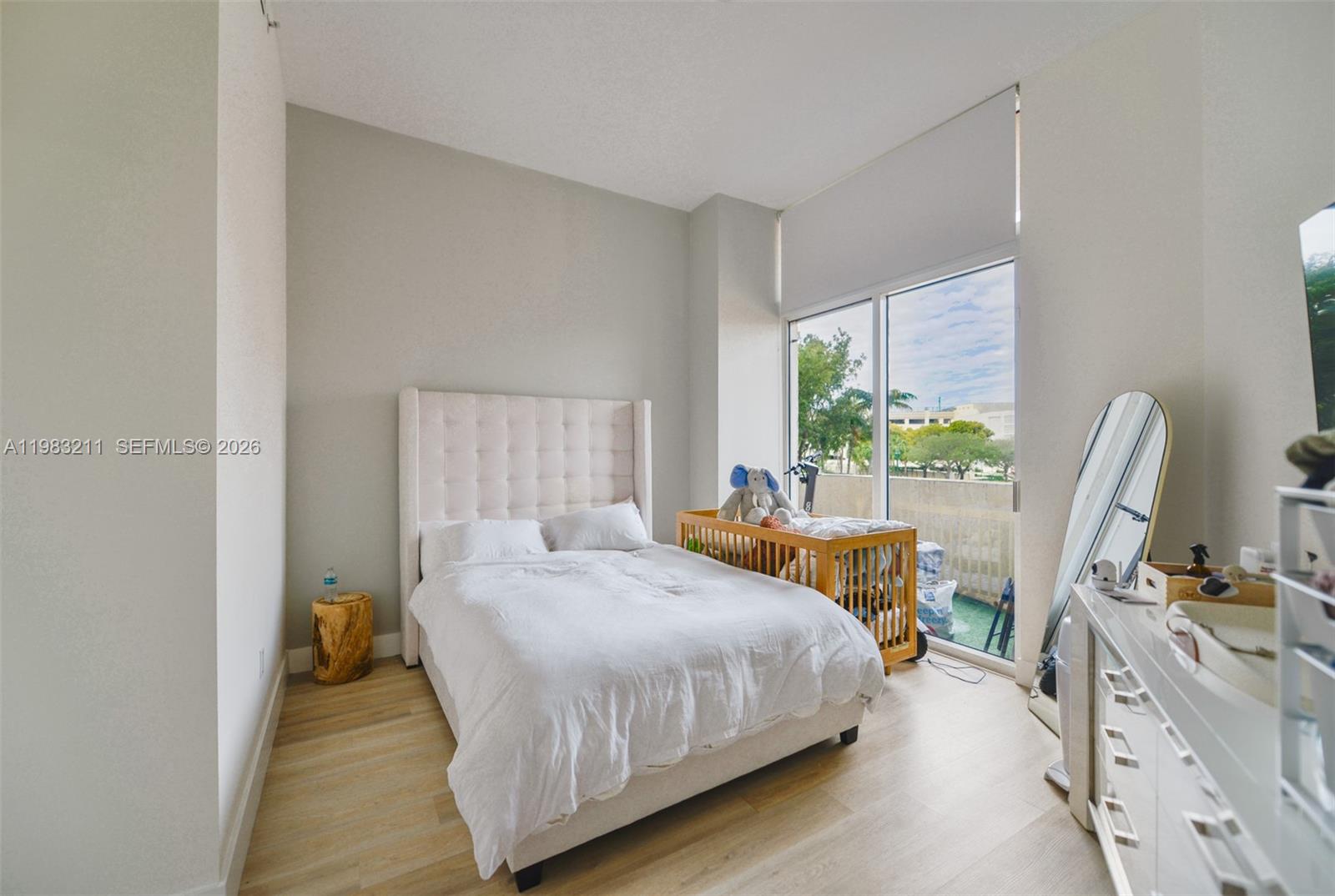 19501 W Country Club Dr #211, Aventura FL 33180