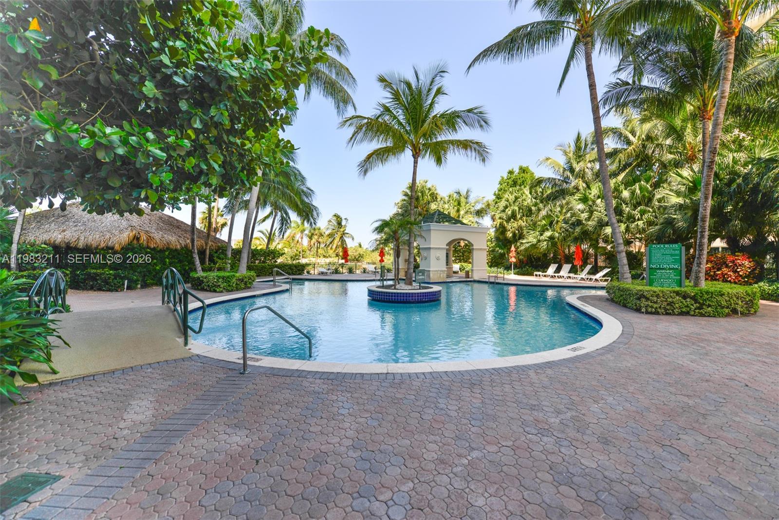 19501 W Country Club Dr #211, Aventura FL 33180