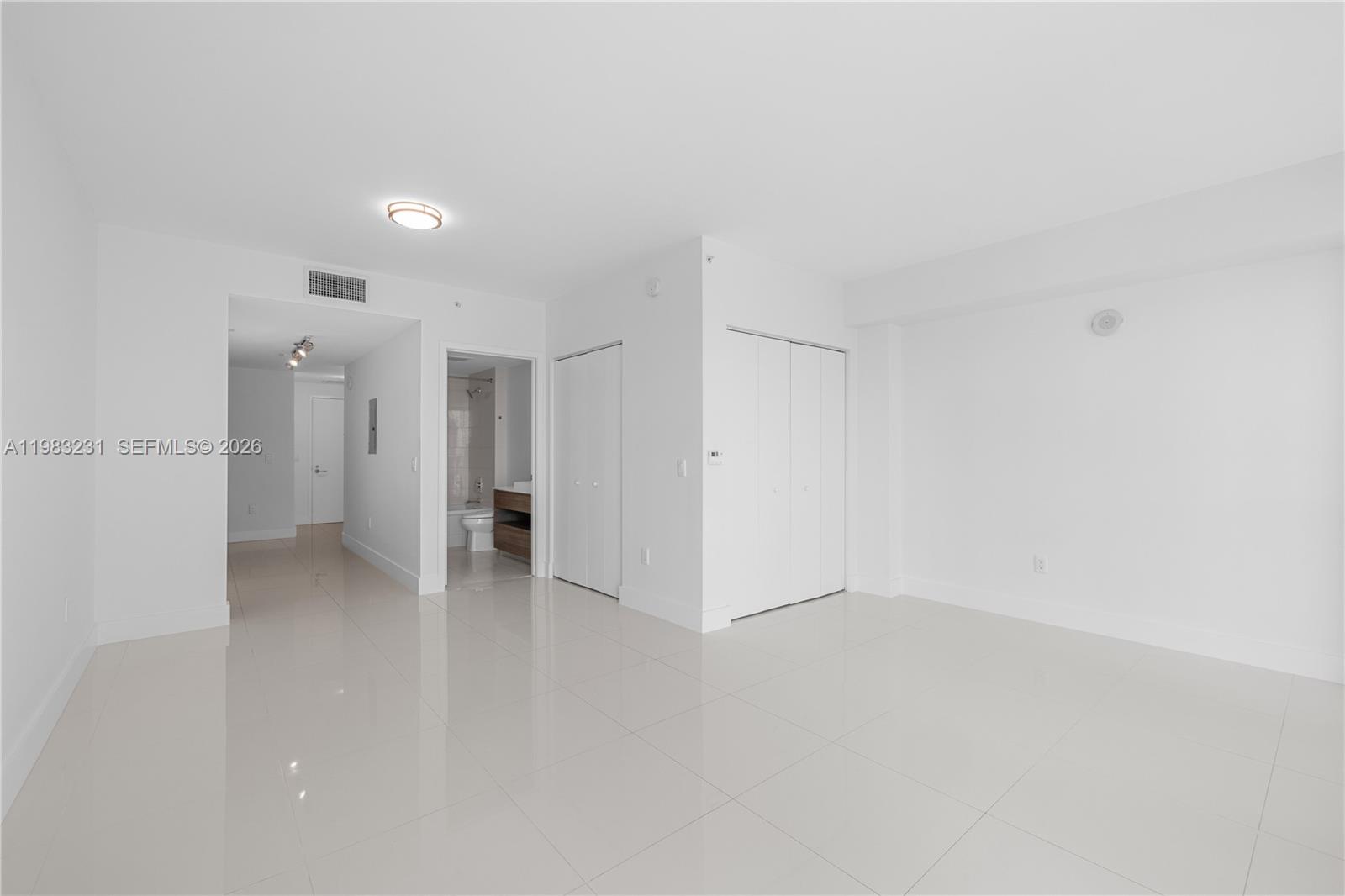 1100 S Miami Ave #1706, Miami FL 33130