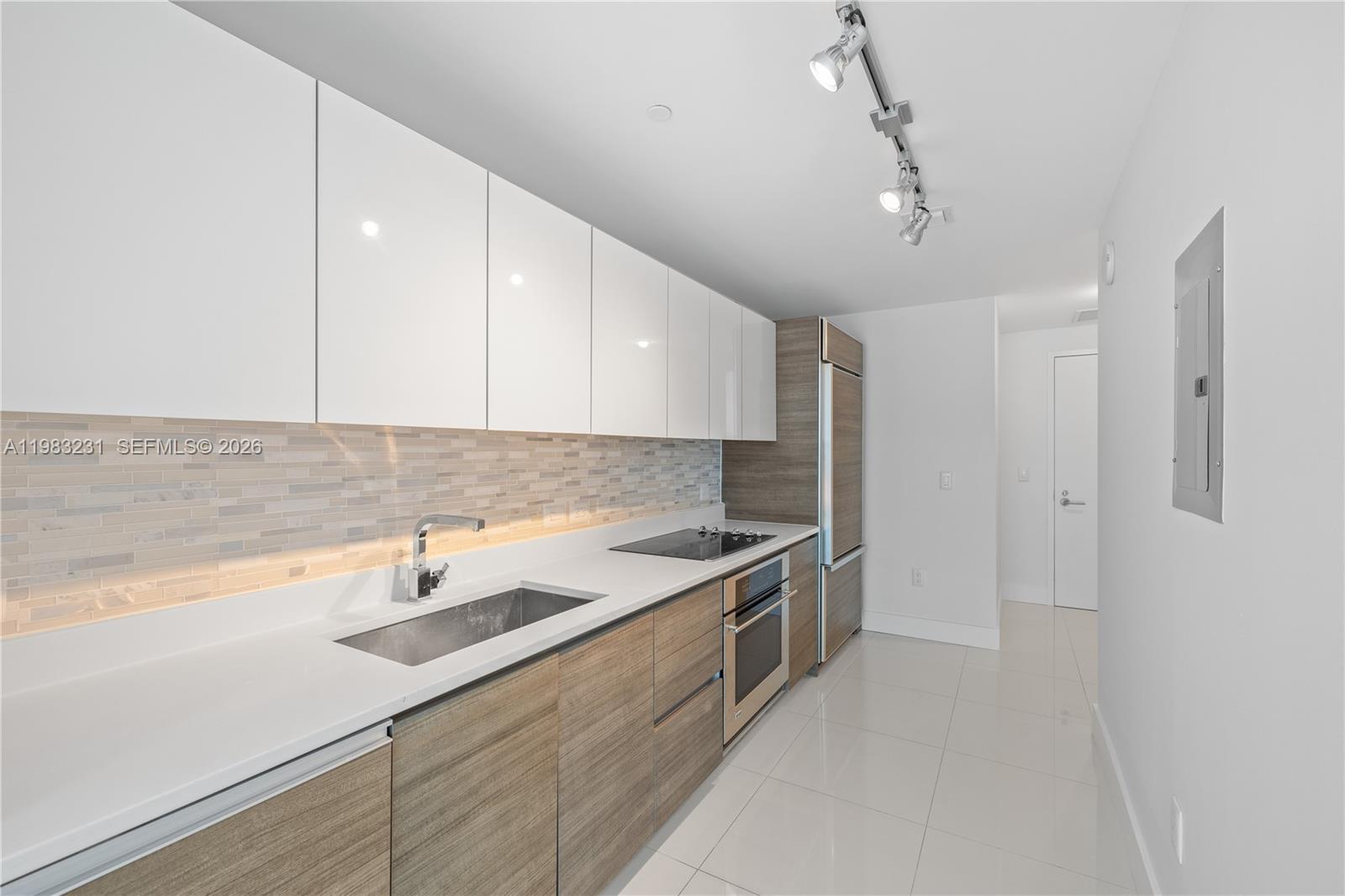 1100 S Miami Ave #1706, Miami FL 33130