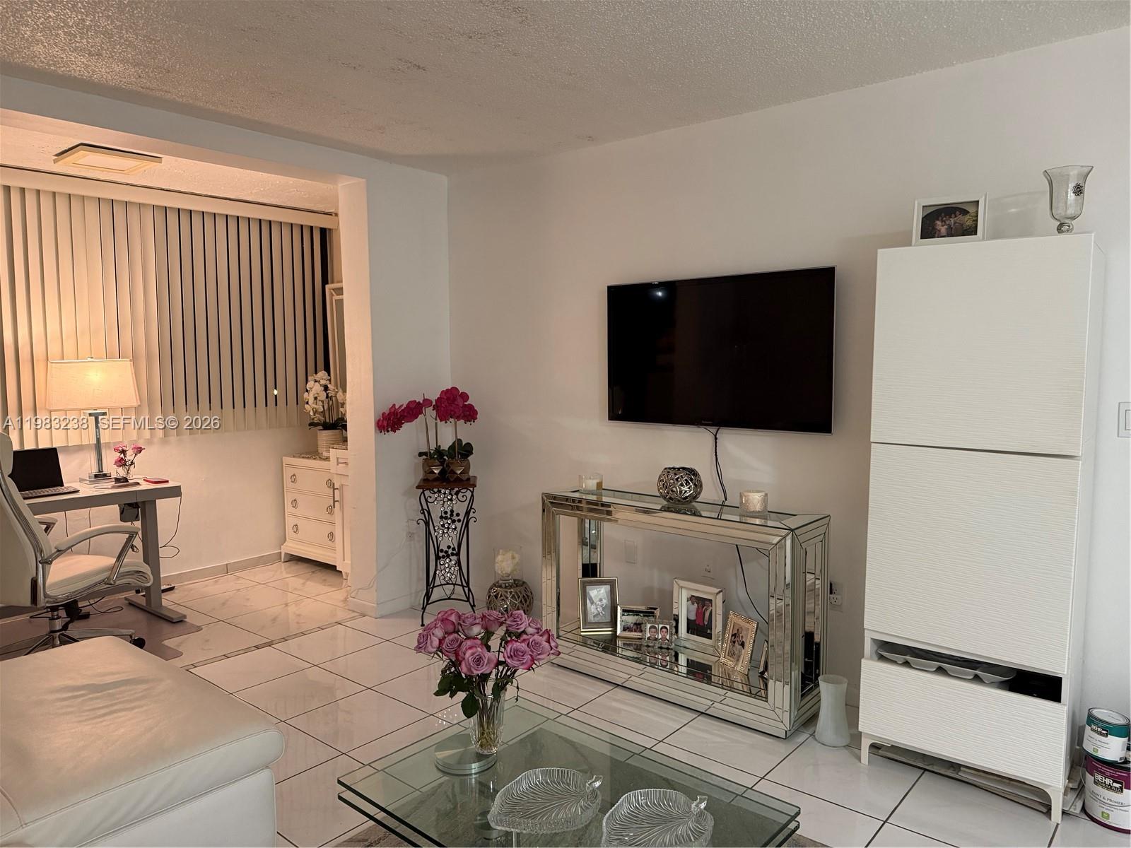 5033 NW 7th St #312, Miami FL 33126