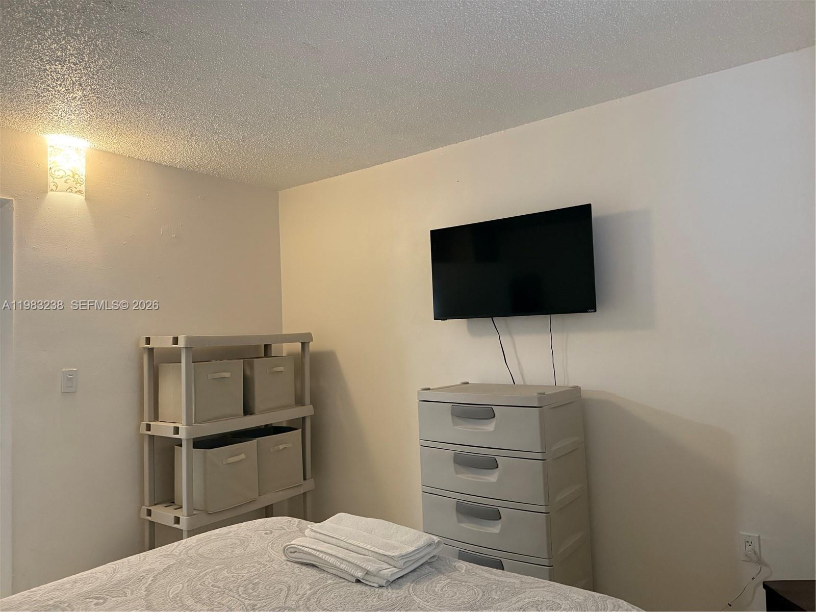 5033 NW 7th St #312, Miami FL 33126