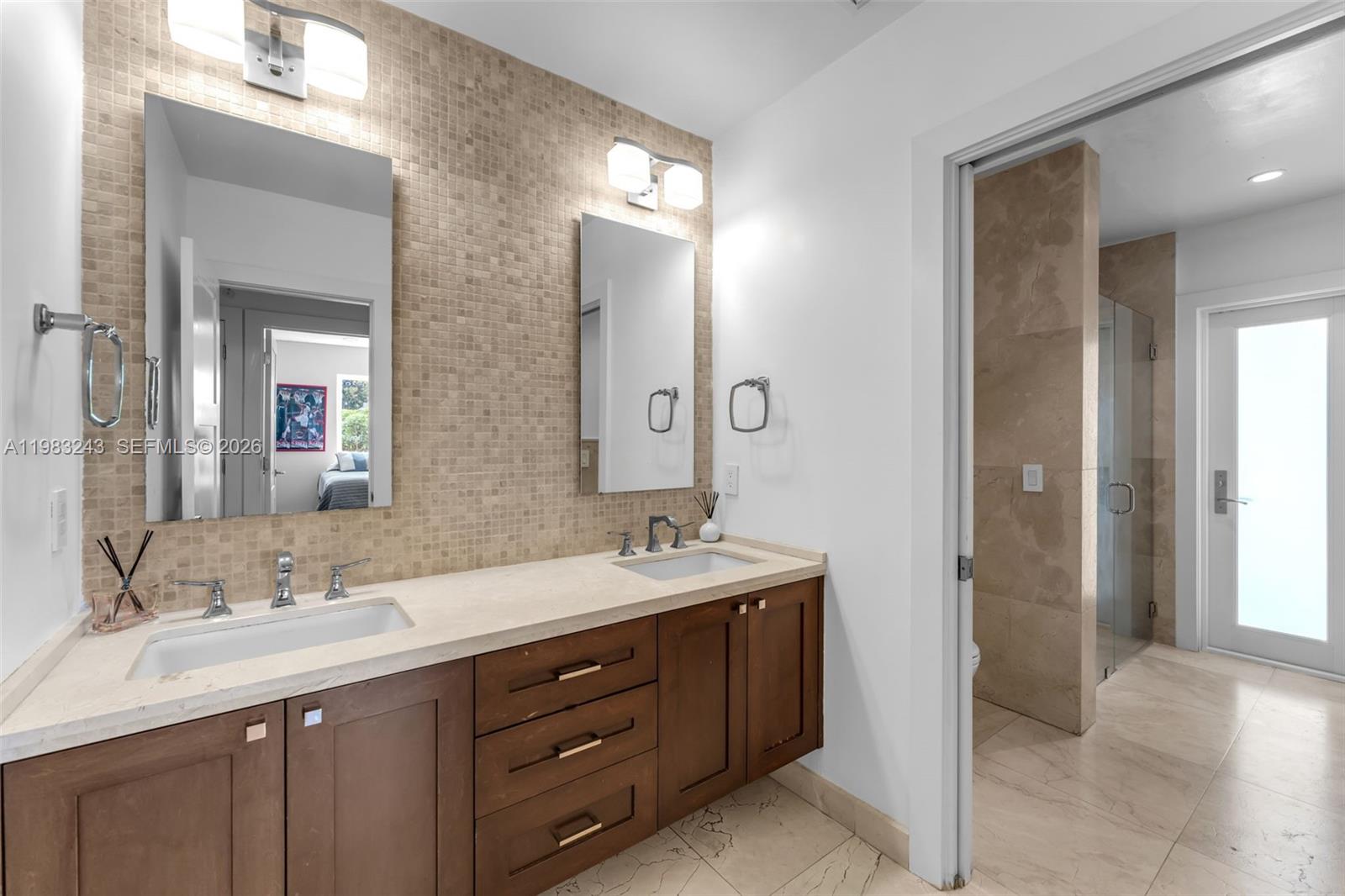 8967 SW 117th St, Miami FL 33176