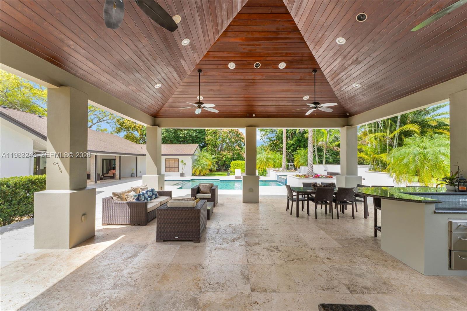 8967 SW 117th St, Miami FL 33176