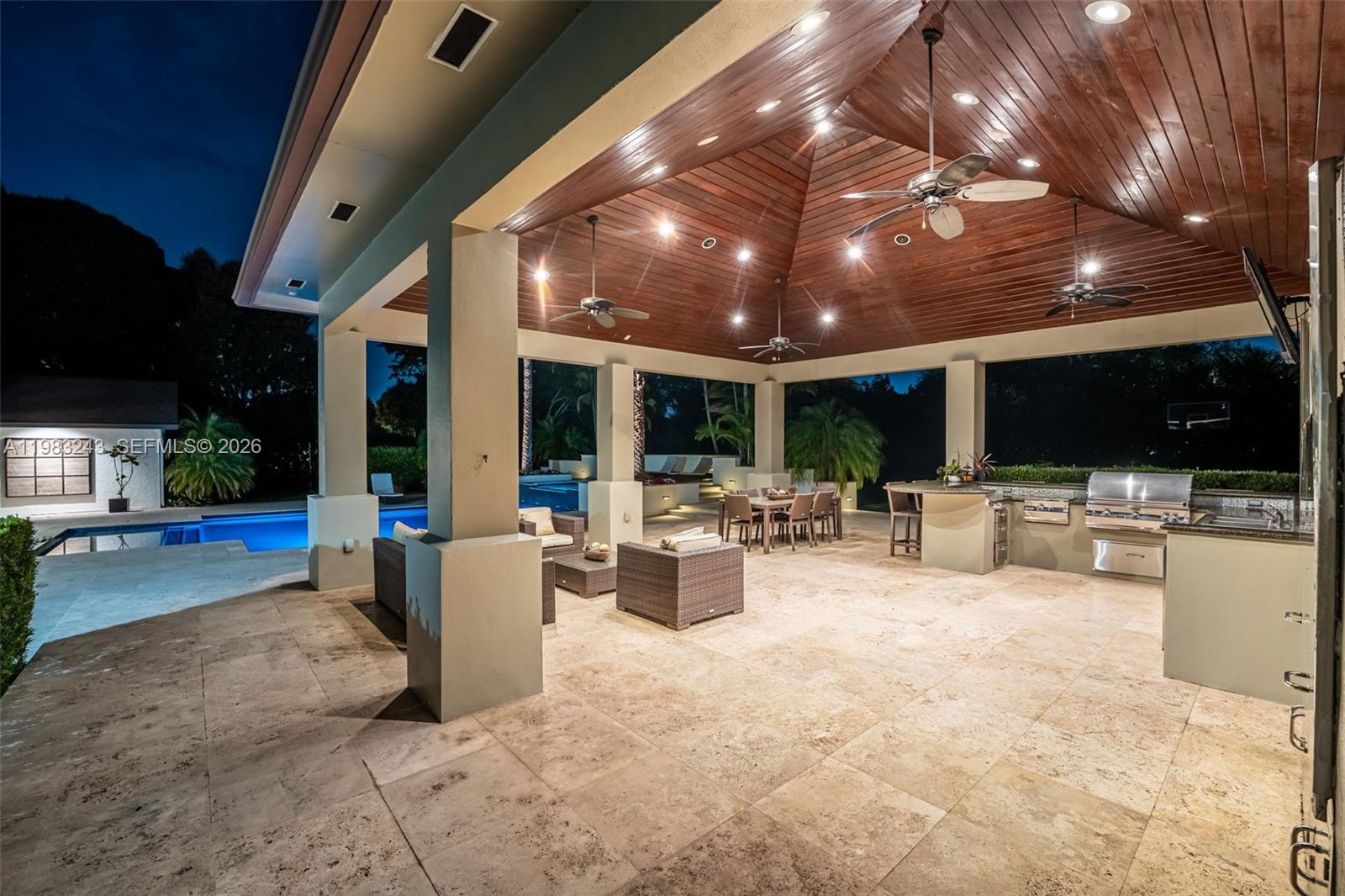 8967 SW 117th St, Miami FL 33176