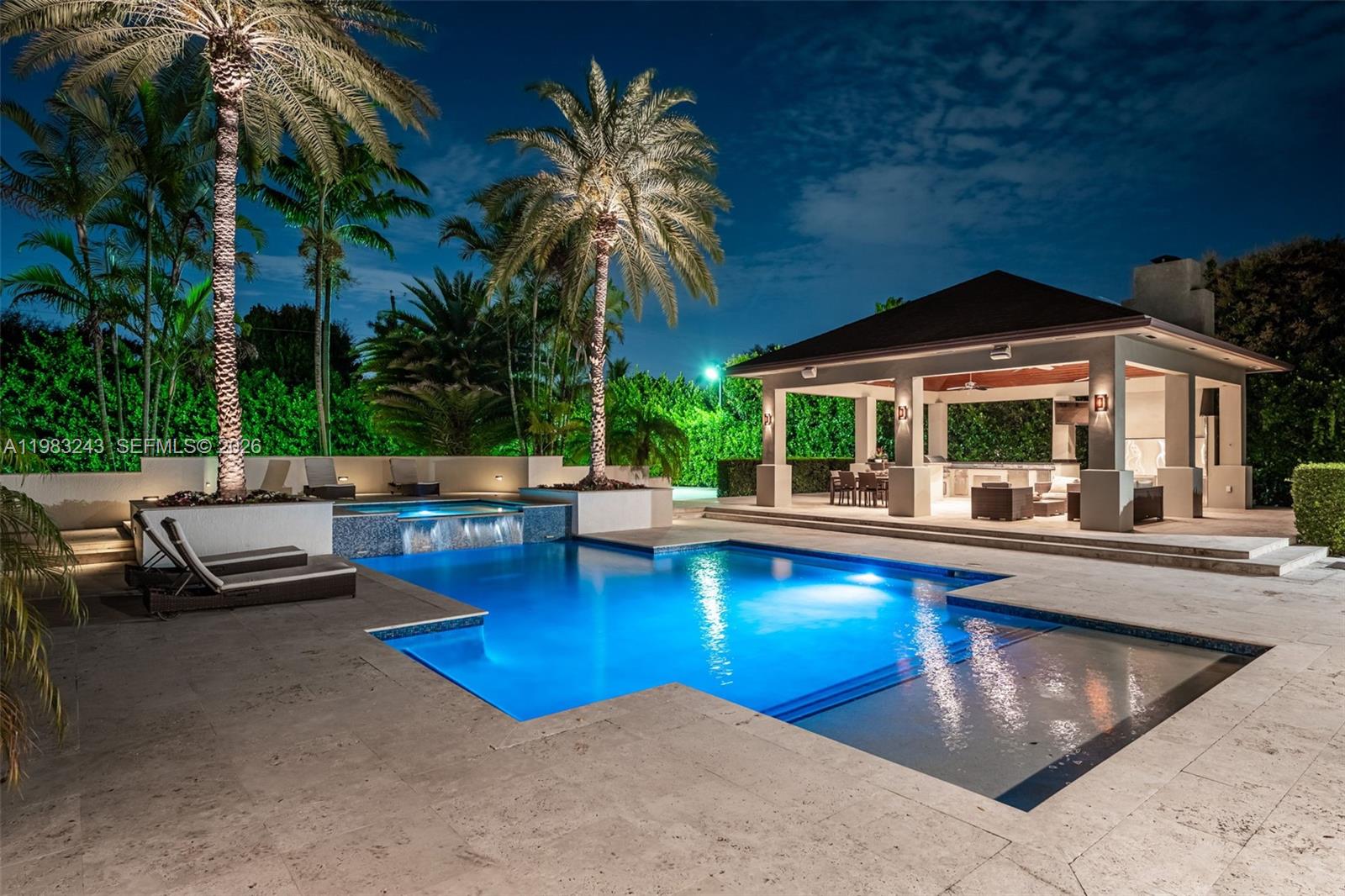 8967 SW 117th St, Miami FL 33176