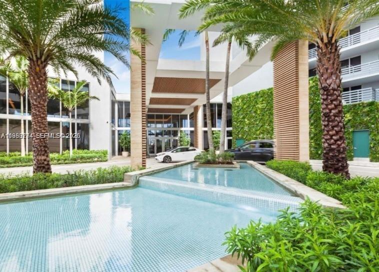 16385 Biscayne Blvd #2702, North Miami Beach FL 33160