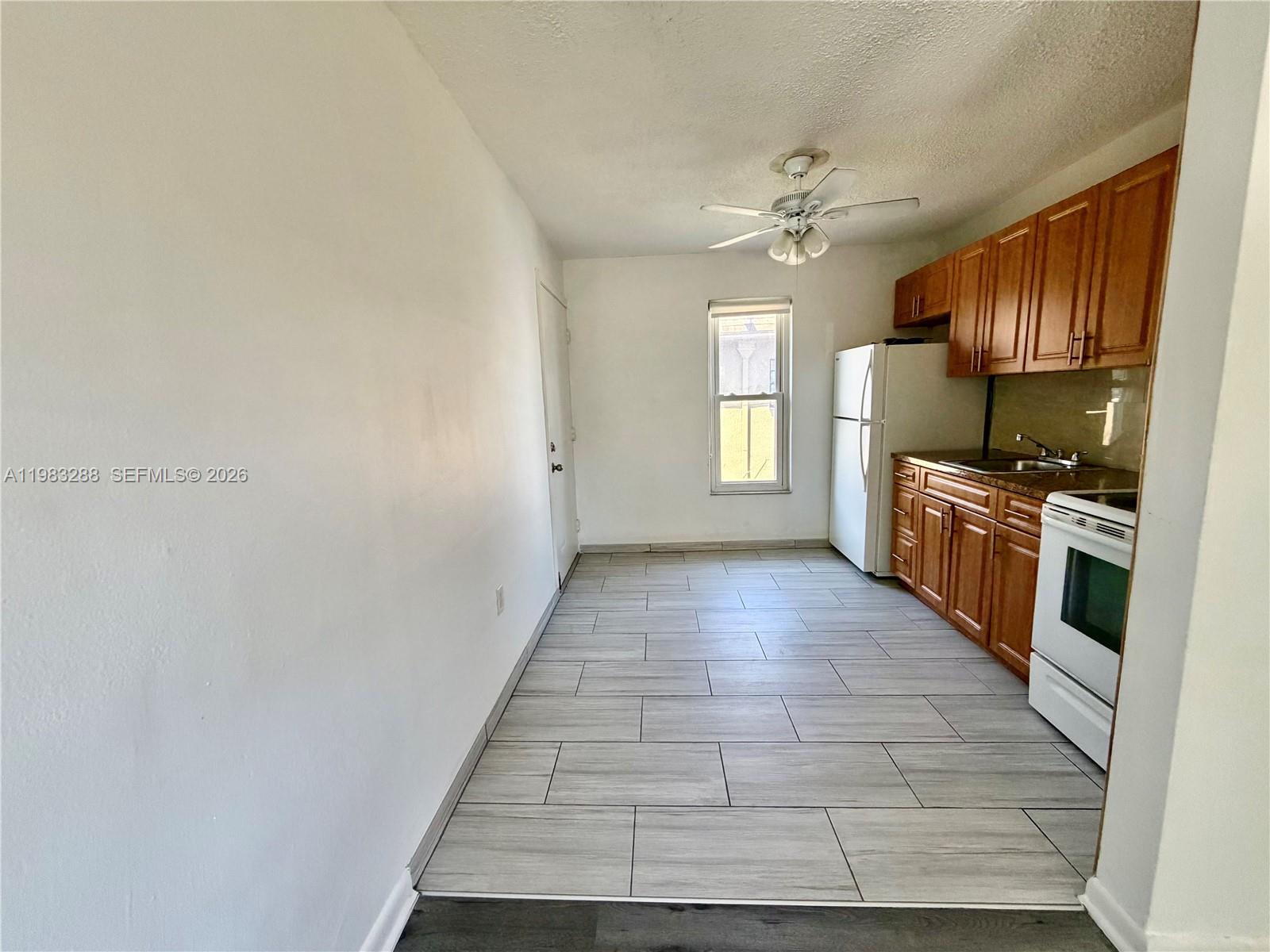 1305 NW 4th St #3, Miami FL 33125